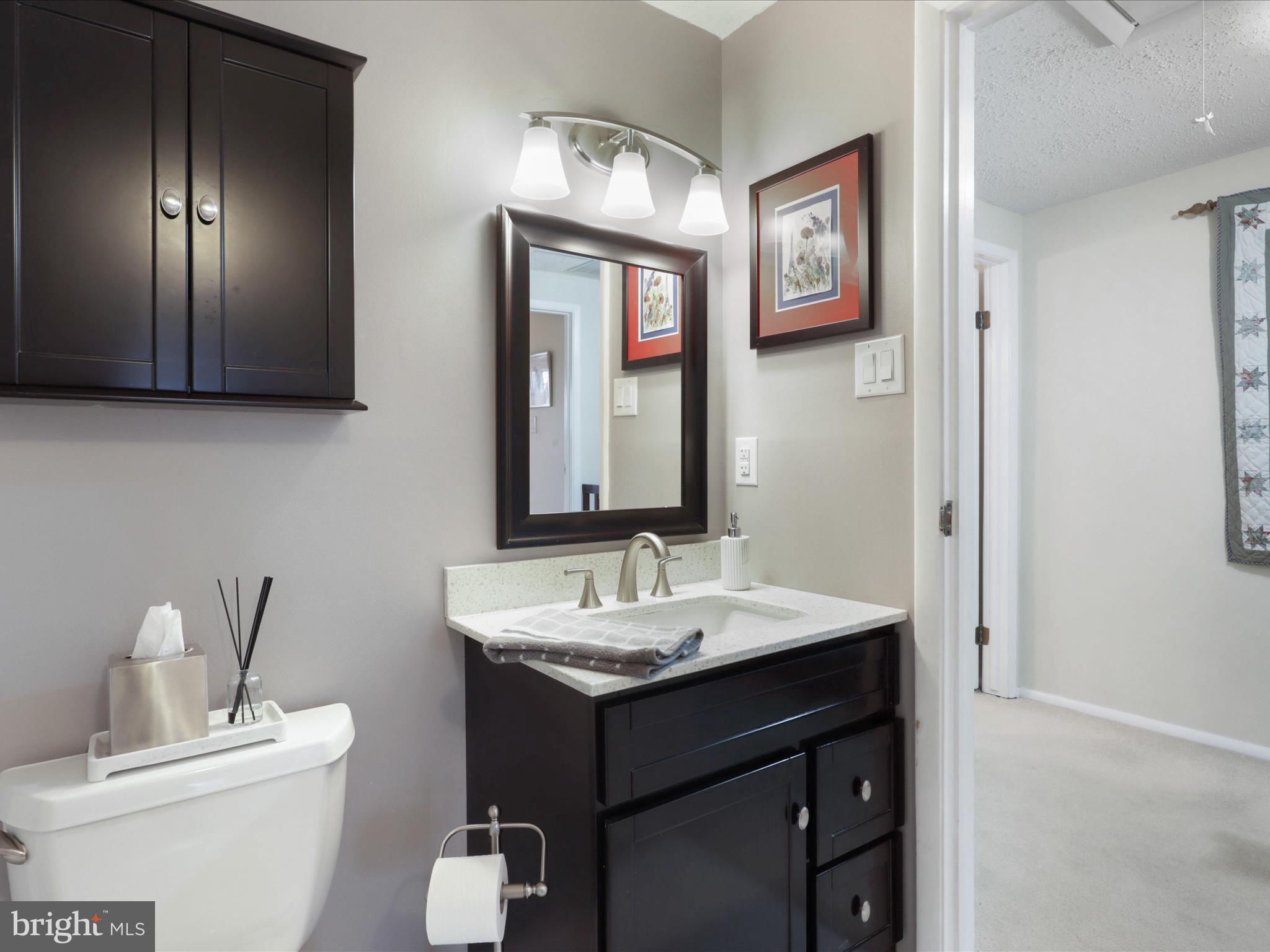 5322 Admiralty Ct