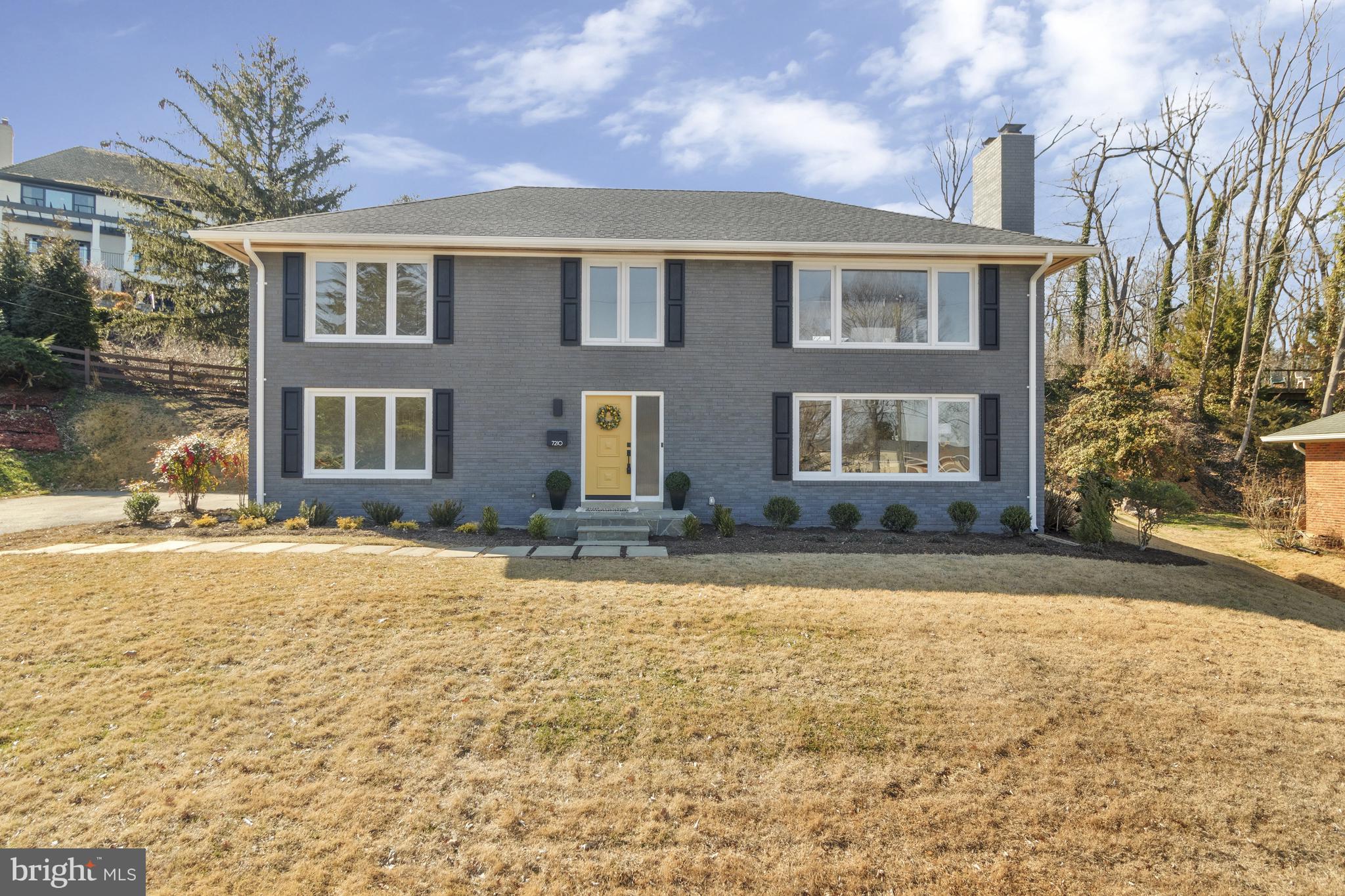 7210 Regent Dr