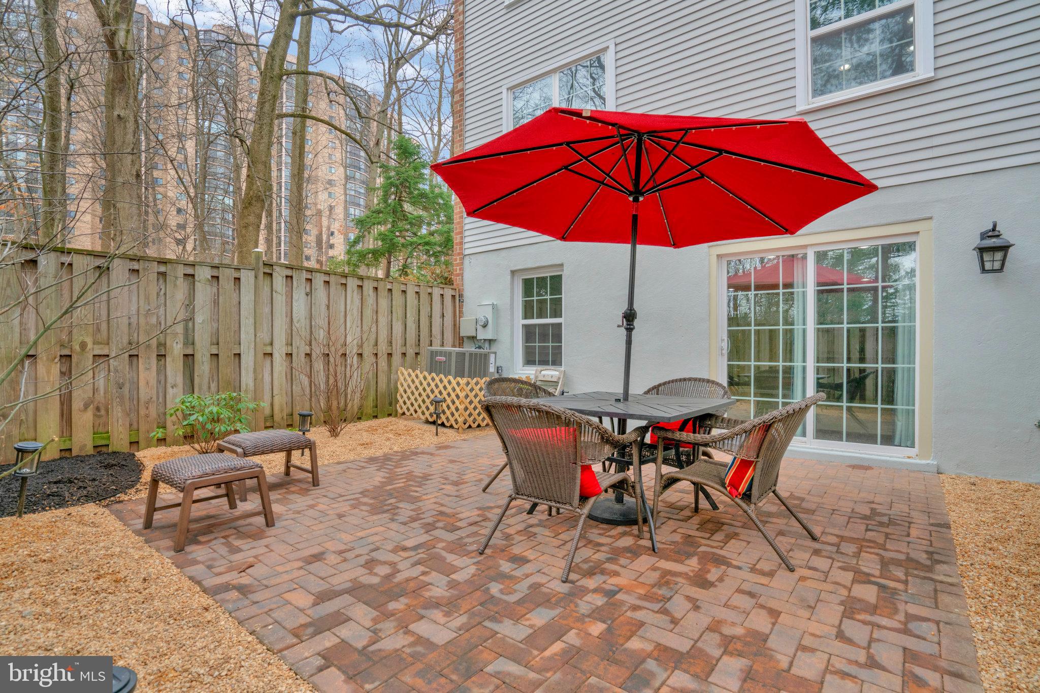5919 Berkshire Ct