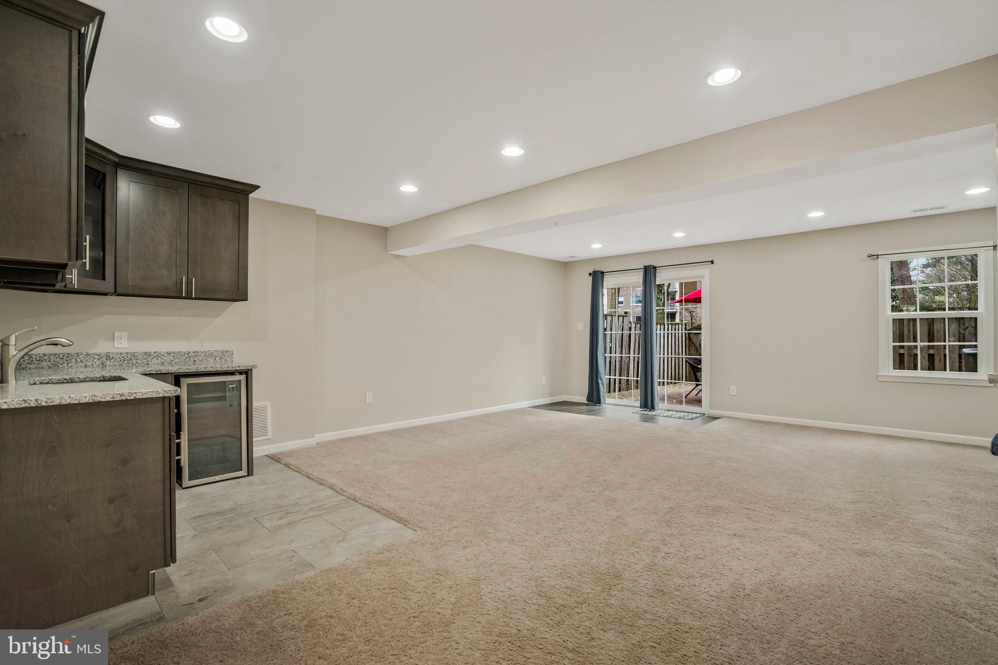 5919 Berkshire Ct
