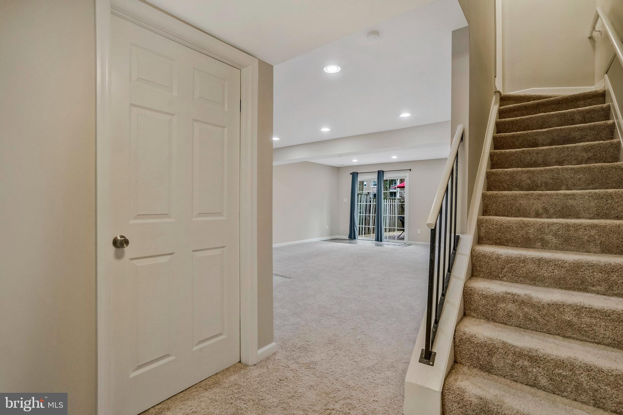 5919 Berkshire Ct
