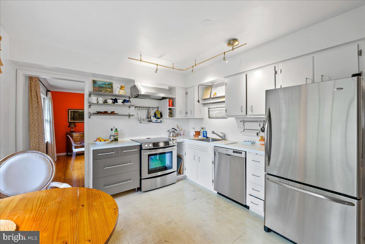 7403 Gatewood Ct