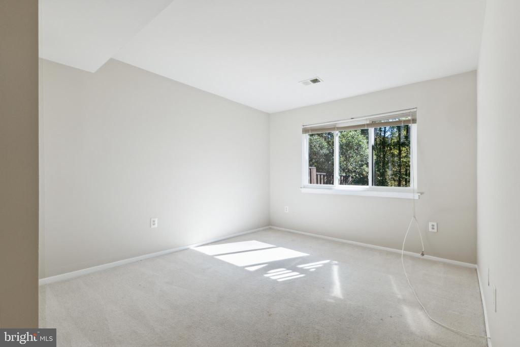 1651 Bentana Way