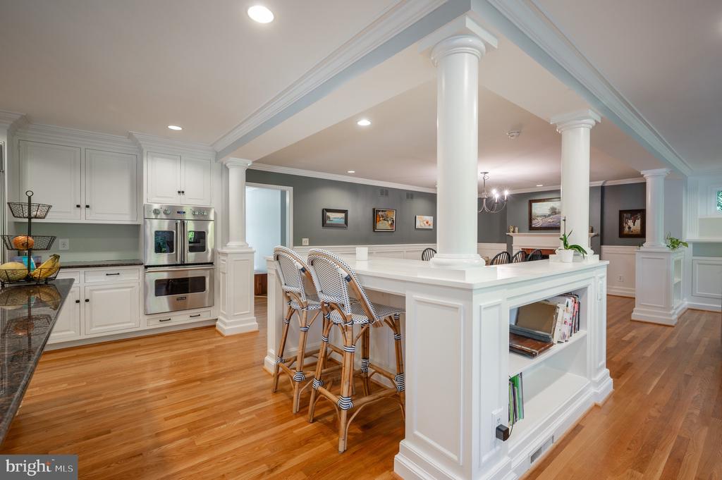 900 Clifton Dr
