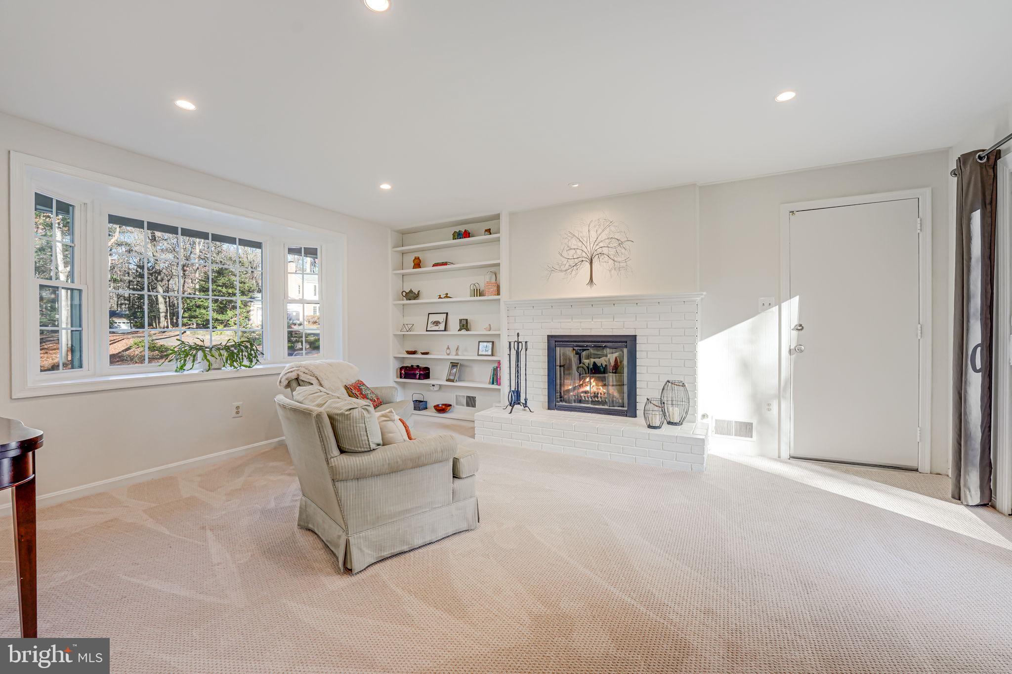 2429 Bramblebush Ct