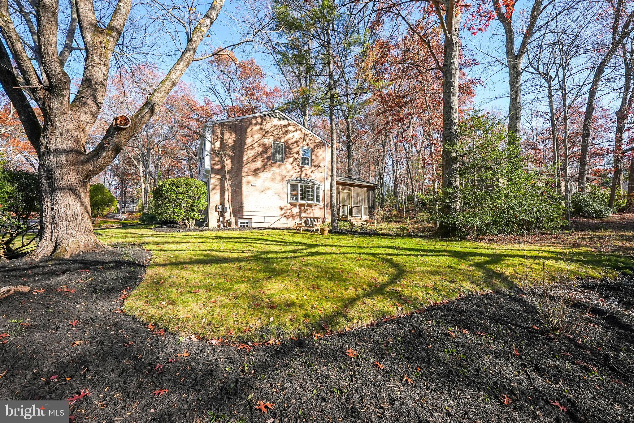 2429 Bramblebush Ct