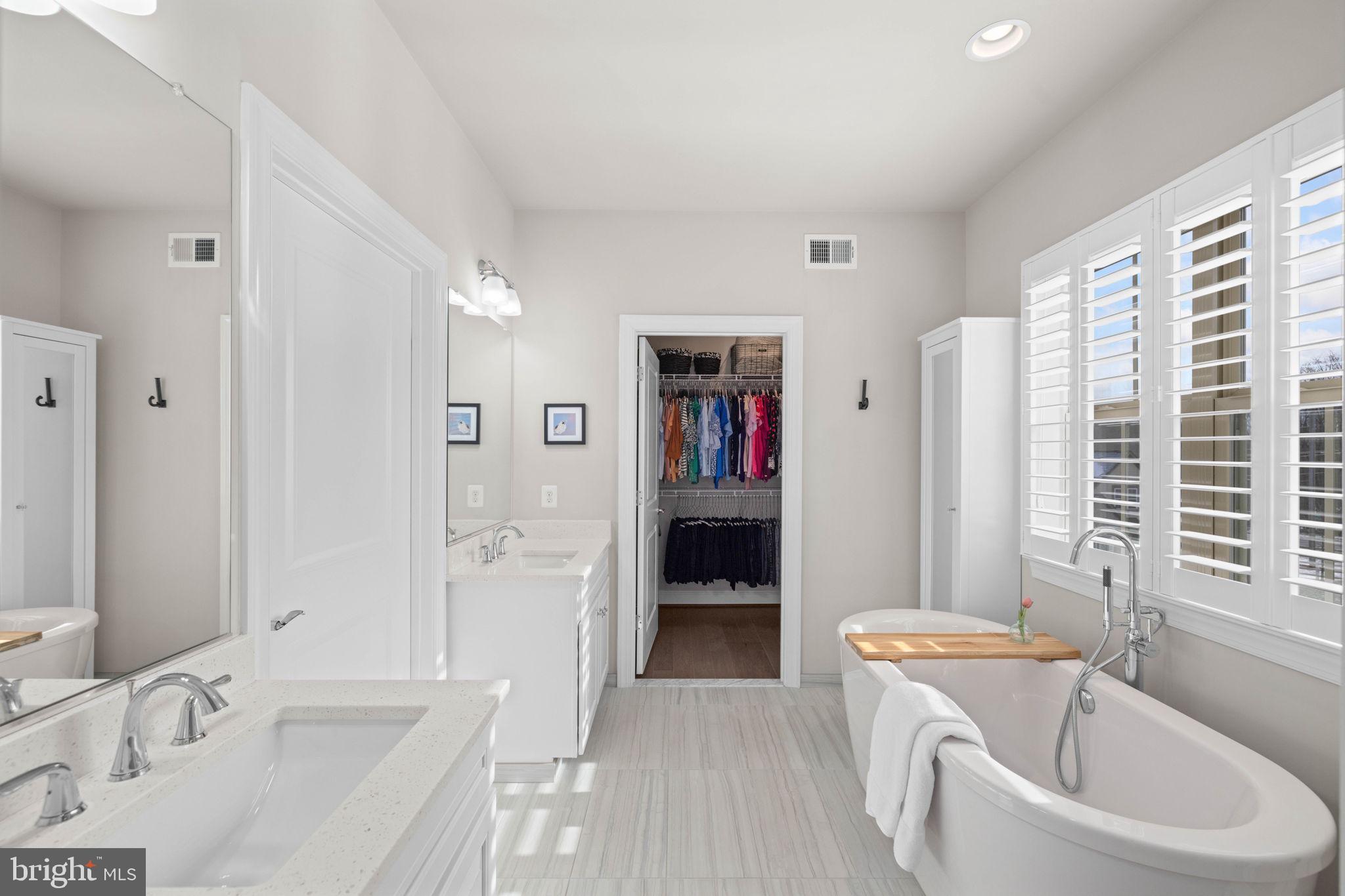 6151 Olivet Dr
