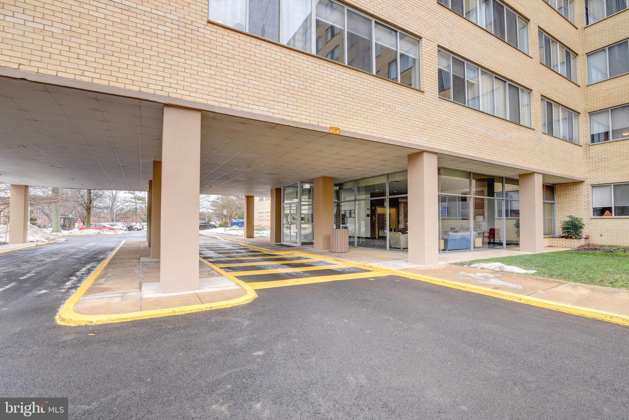 6641 WAKEFIELD DR #315