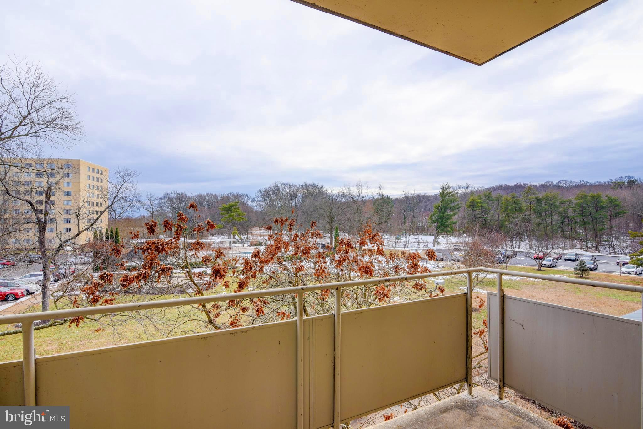 6641 WAKEFIELD DR #315