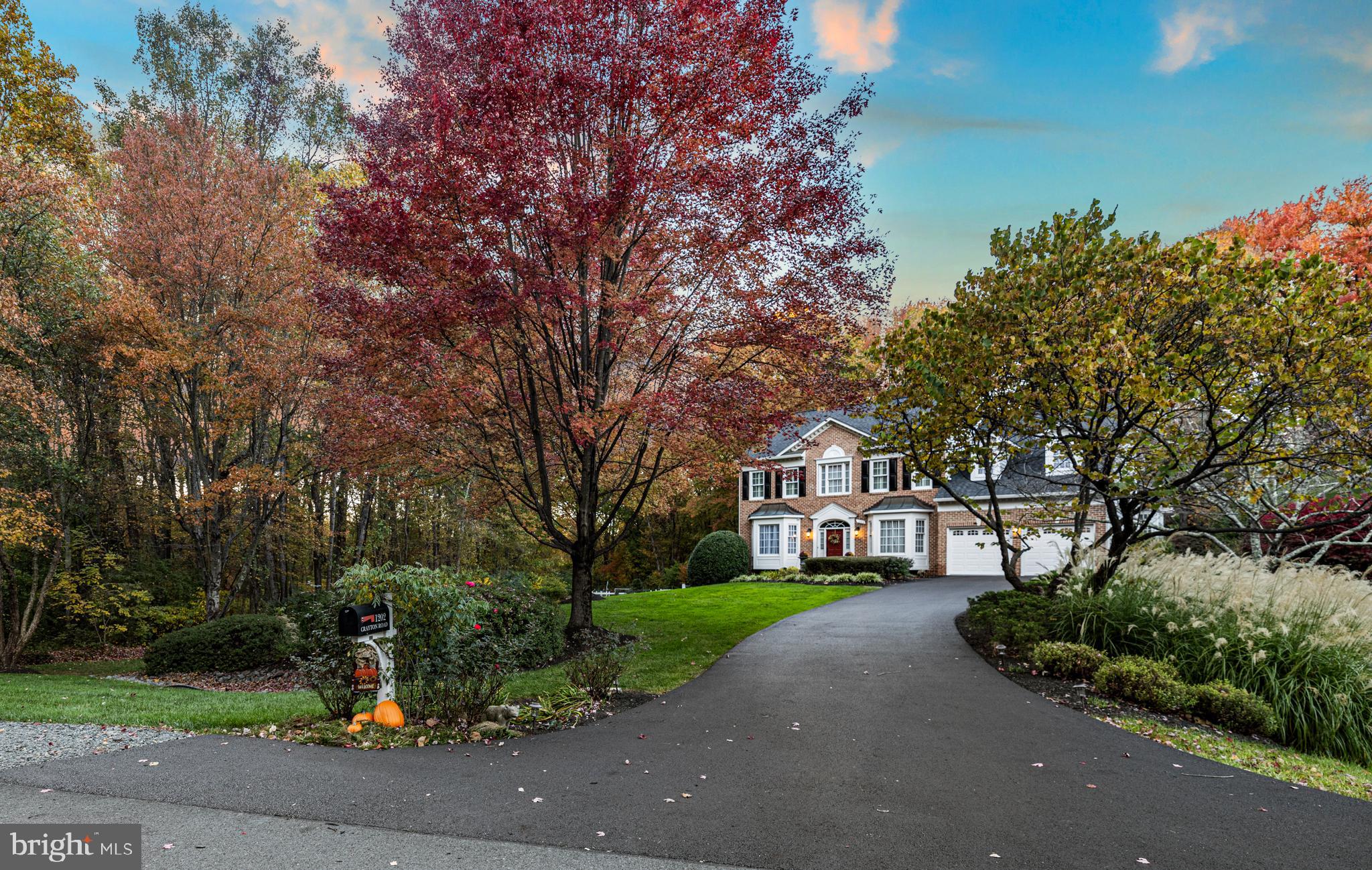 1202 Crayton Rd