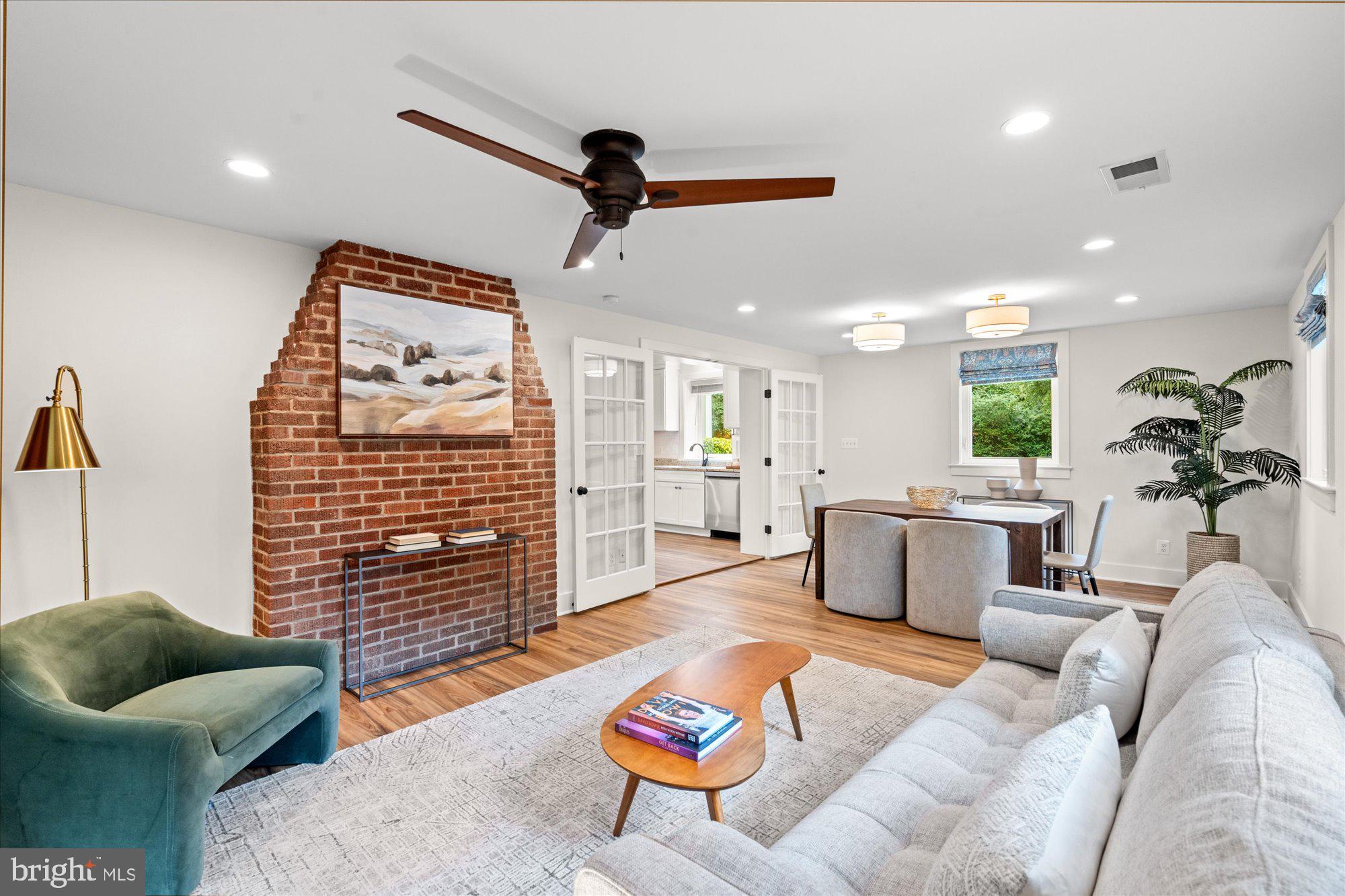 1305 NAMASSIN ROAD