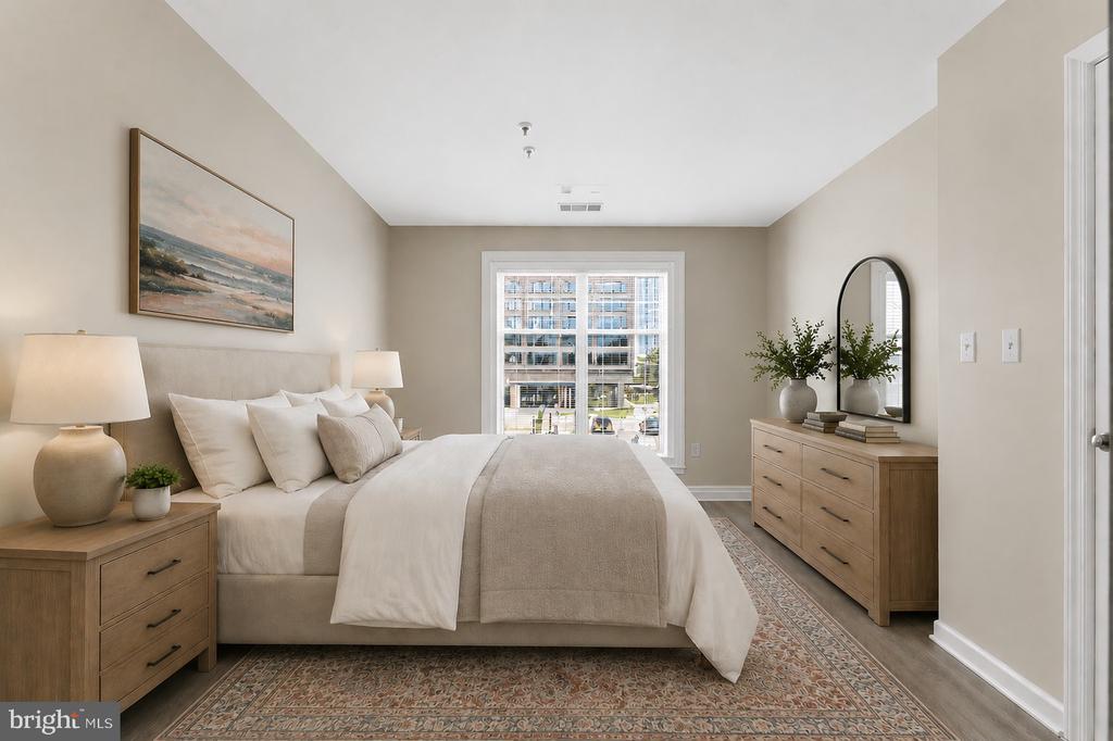 5565 SEMINARY ROAD Unit: 313