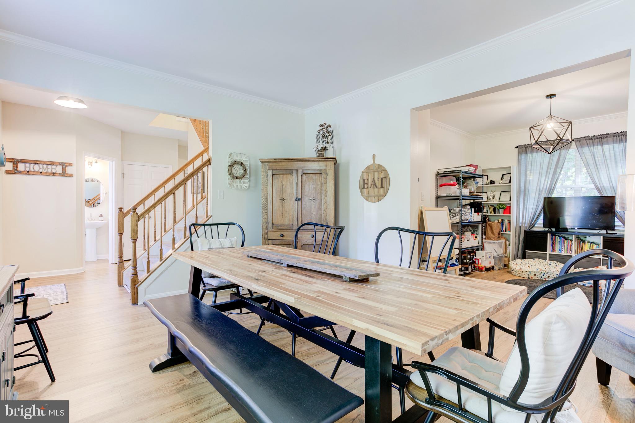 55 Blossom Wood Ct