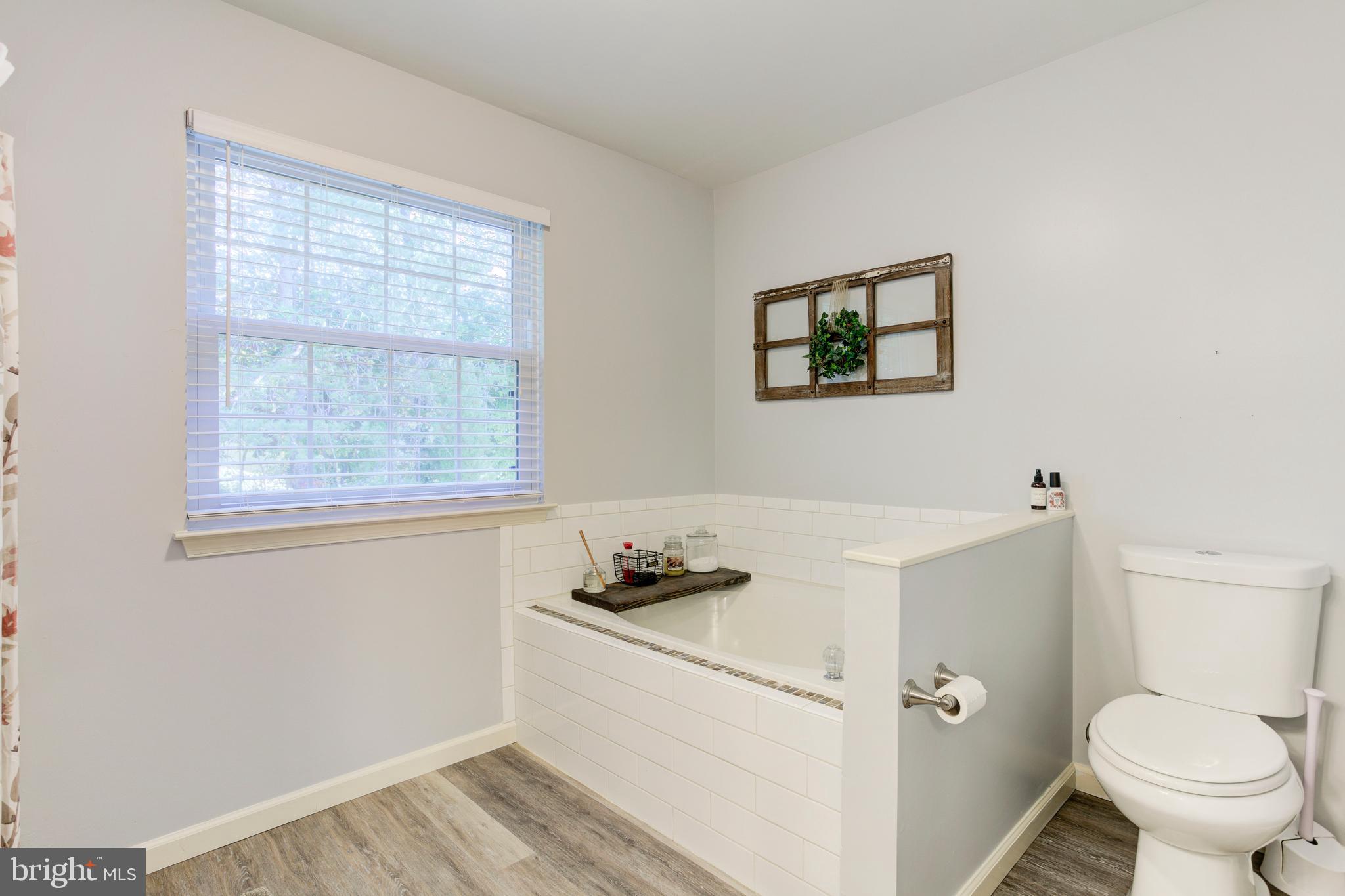 55 Blossom Wood Ct