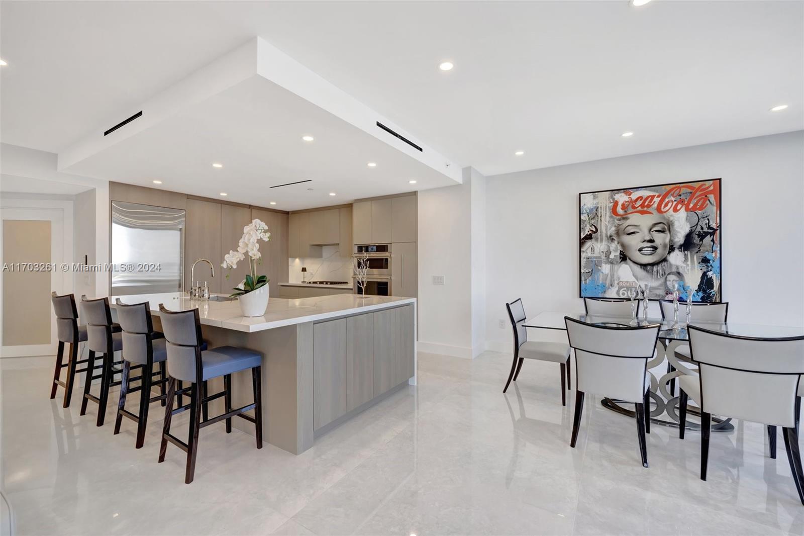 6000 Island Blvd # 2304