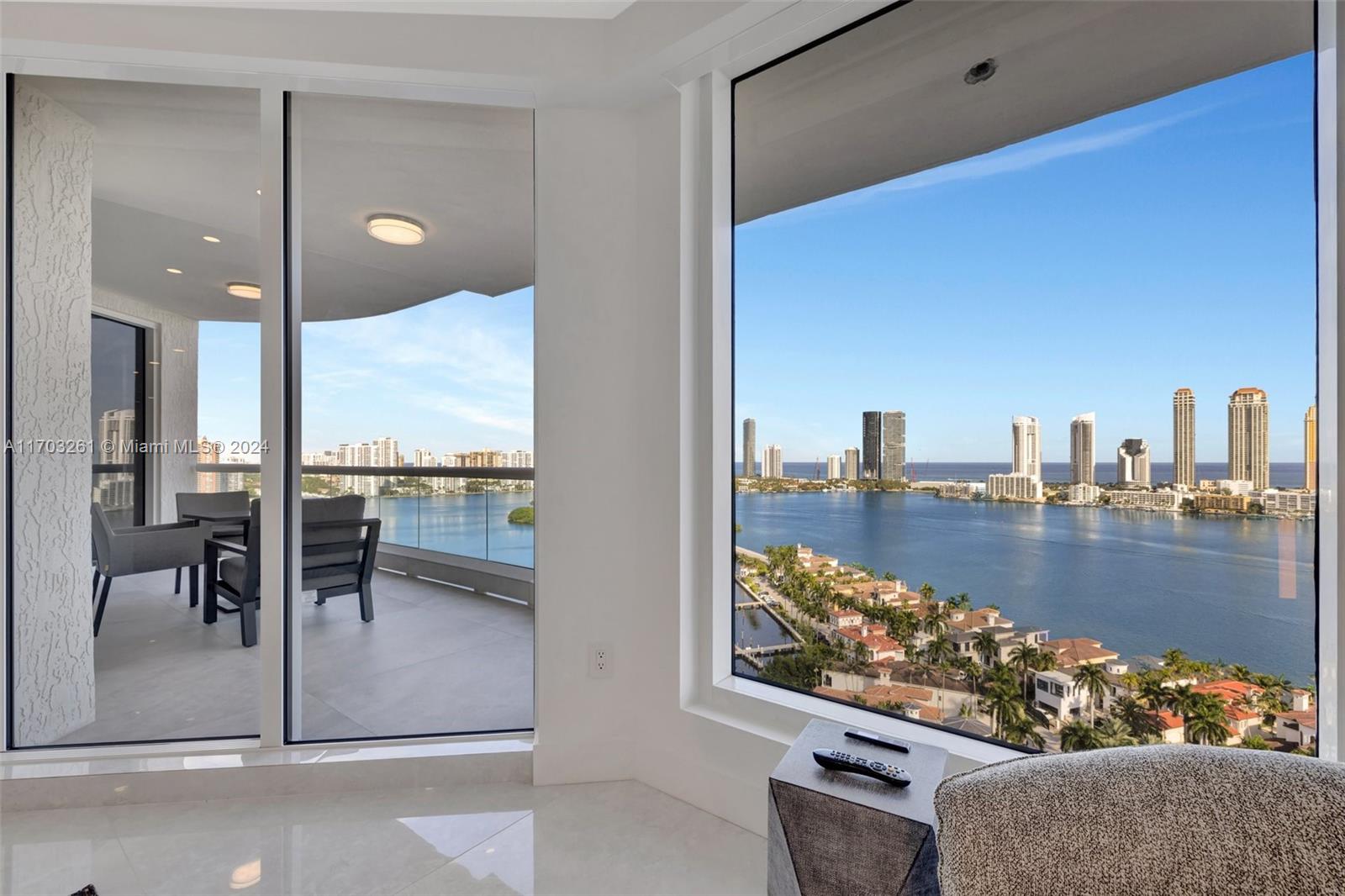 6000 Island Blvd # 2304
