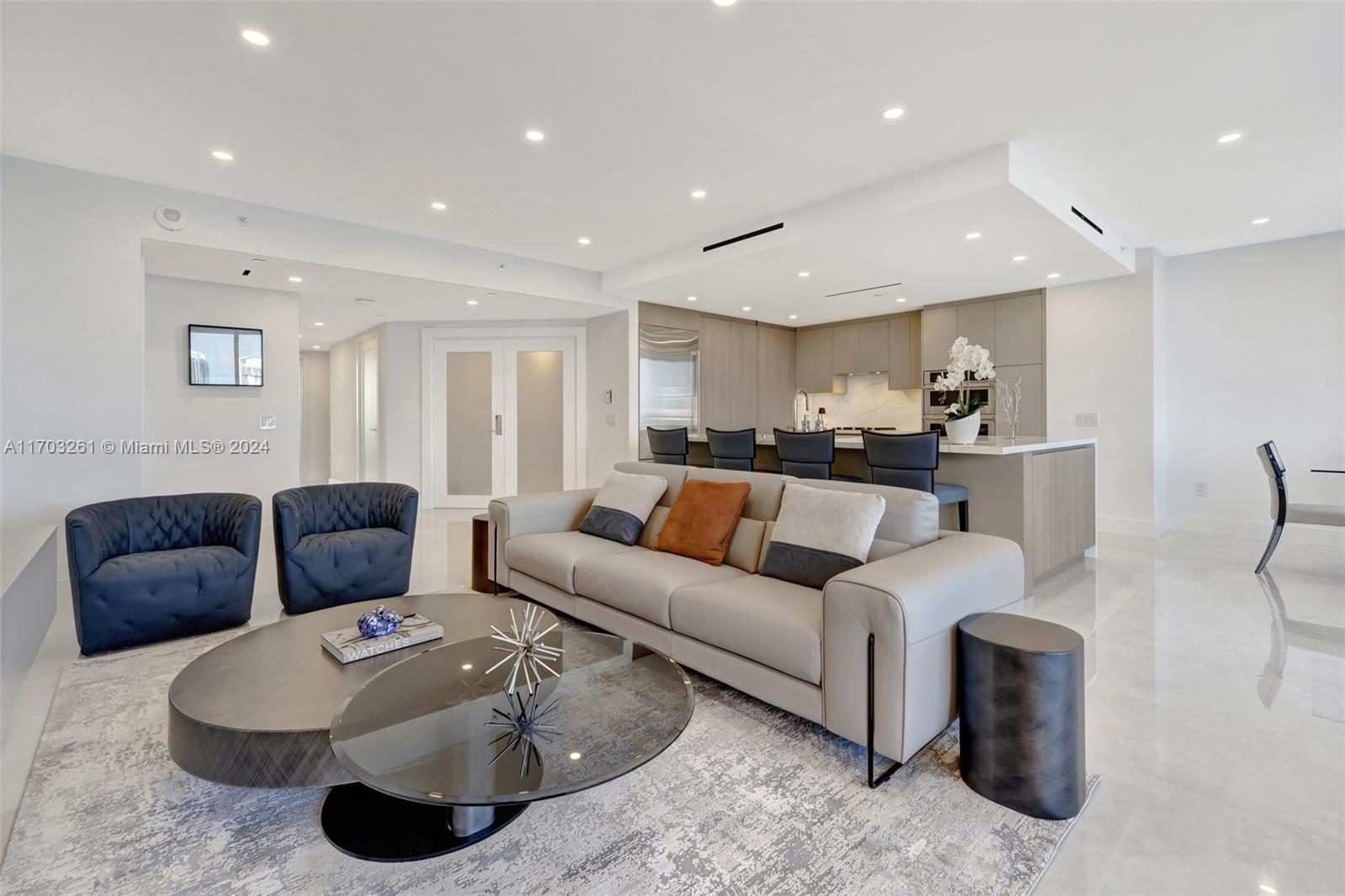 6000 Island Blvd # 2304