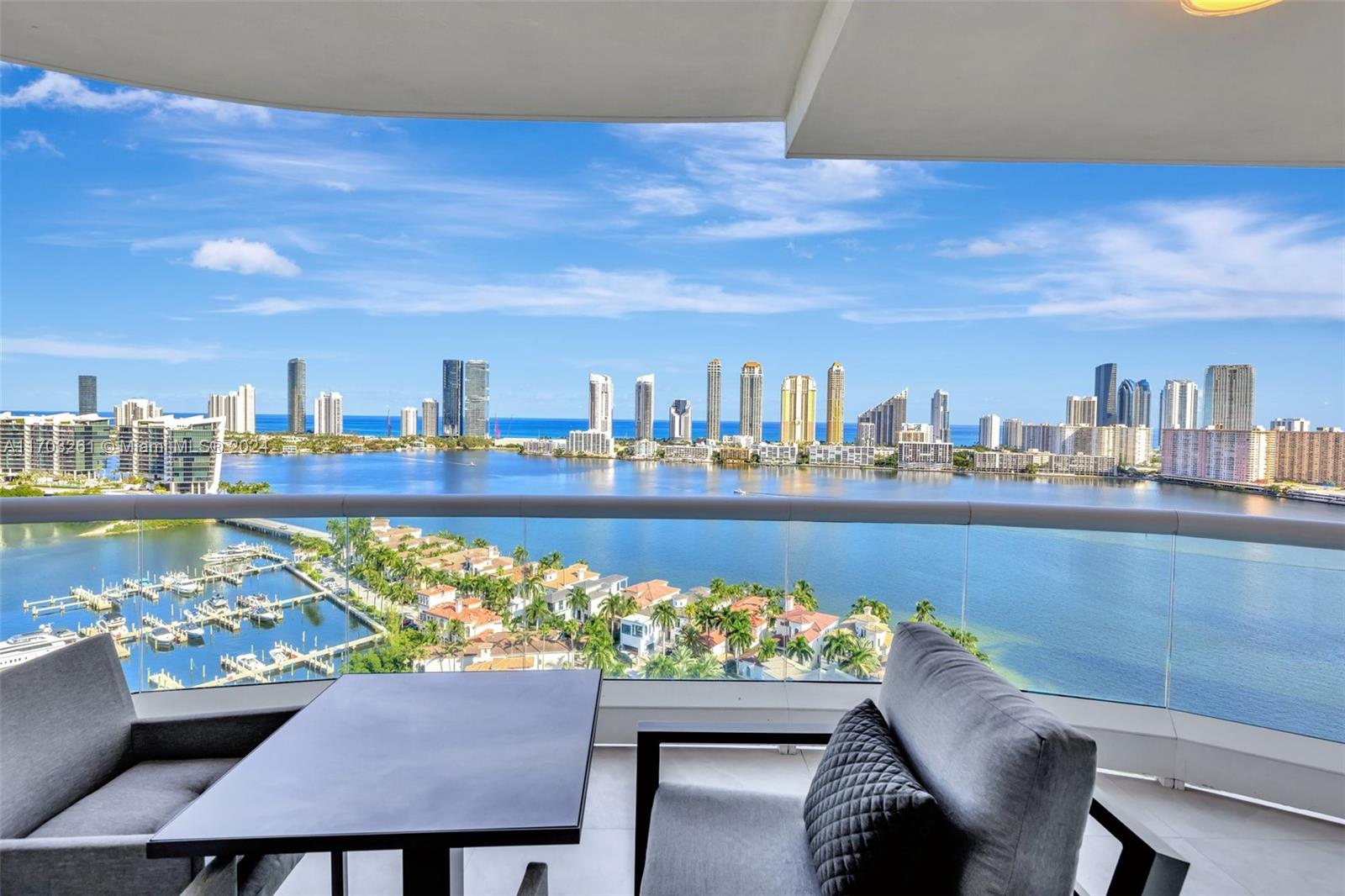 6000 Island Blvd # 2304