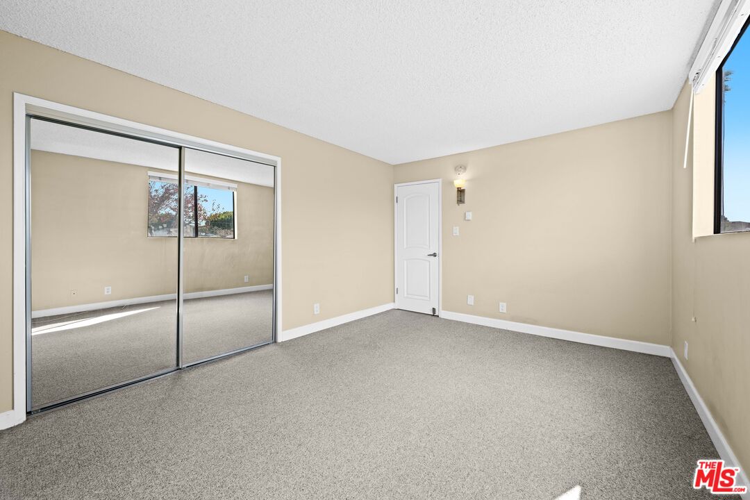 12957 Bonaparte Ave Unit: 1