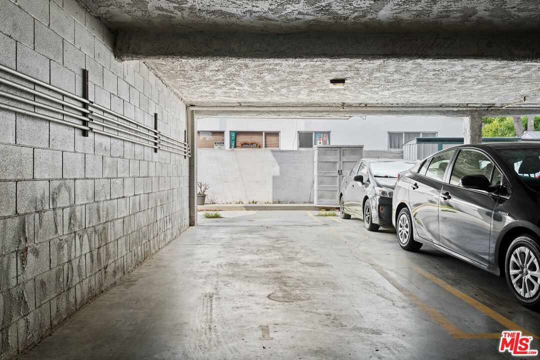 12957 Bonaparte Ave Unit: 1