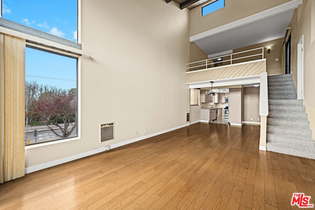 12957 Bonaparte Ave Unit: 1