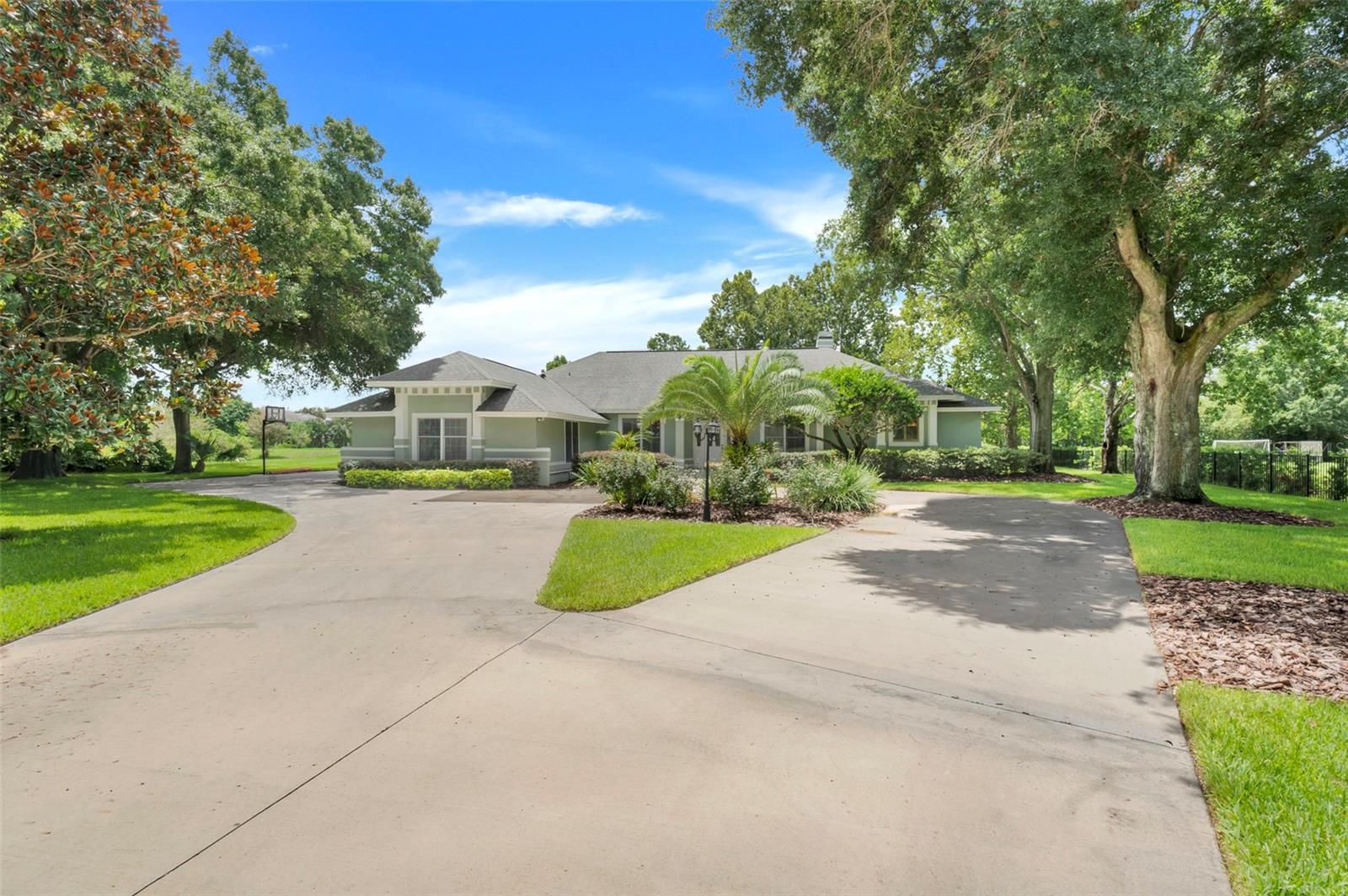 5221 BUTLER RIDGE DR
