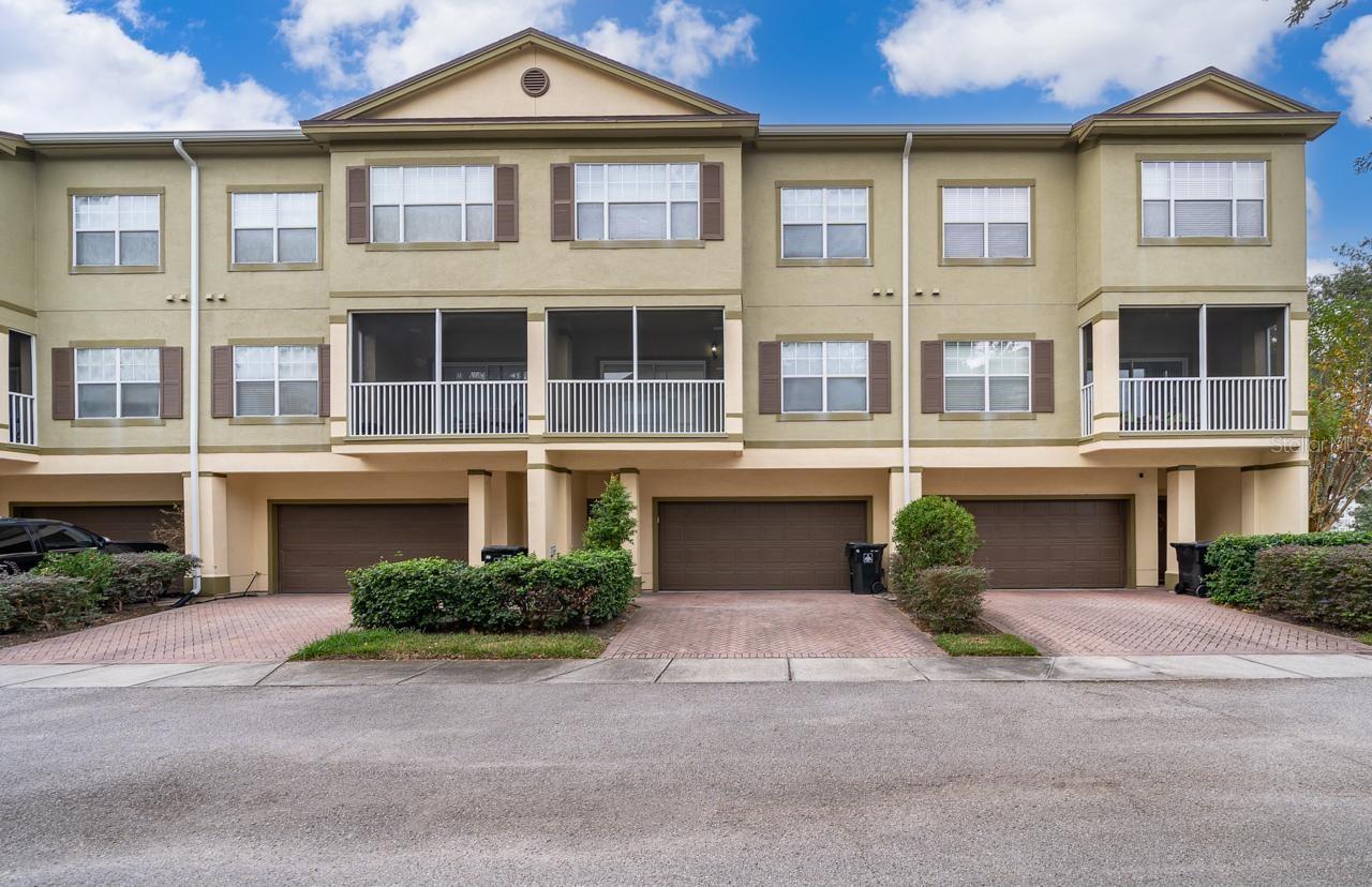 2352 GRAND CENTRAL PKWY #9
