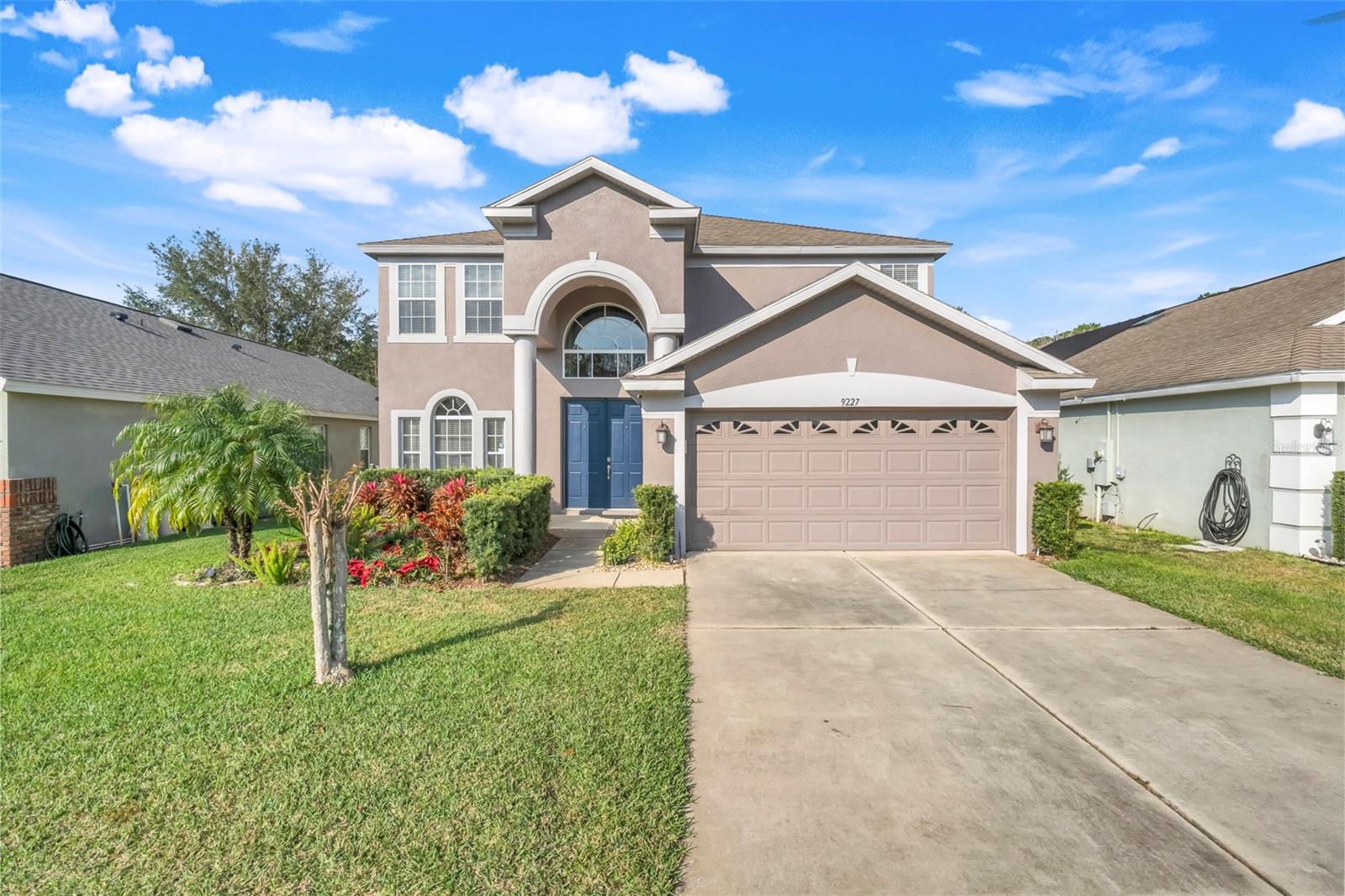 9227 PECKY CYPRESS WAY