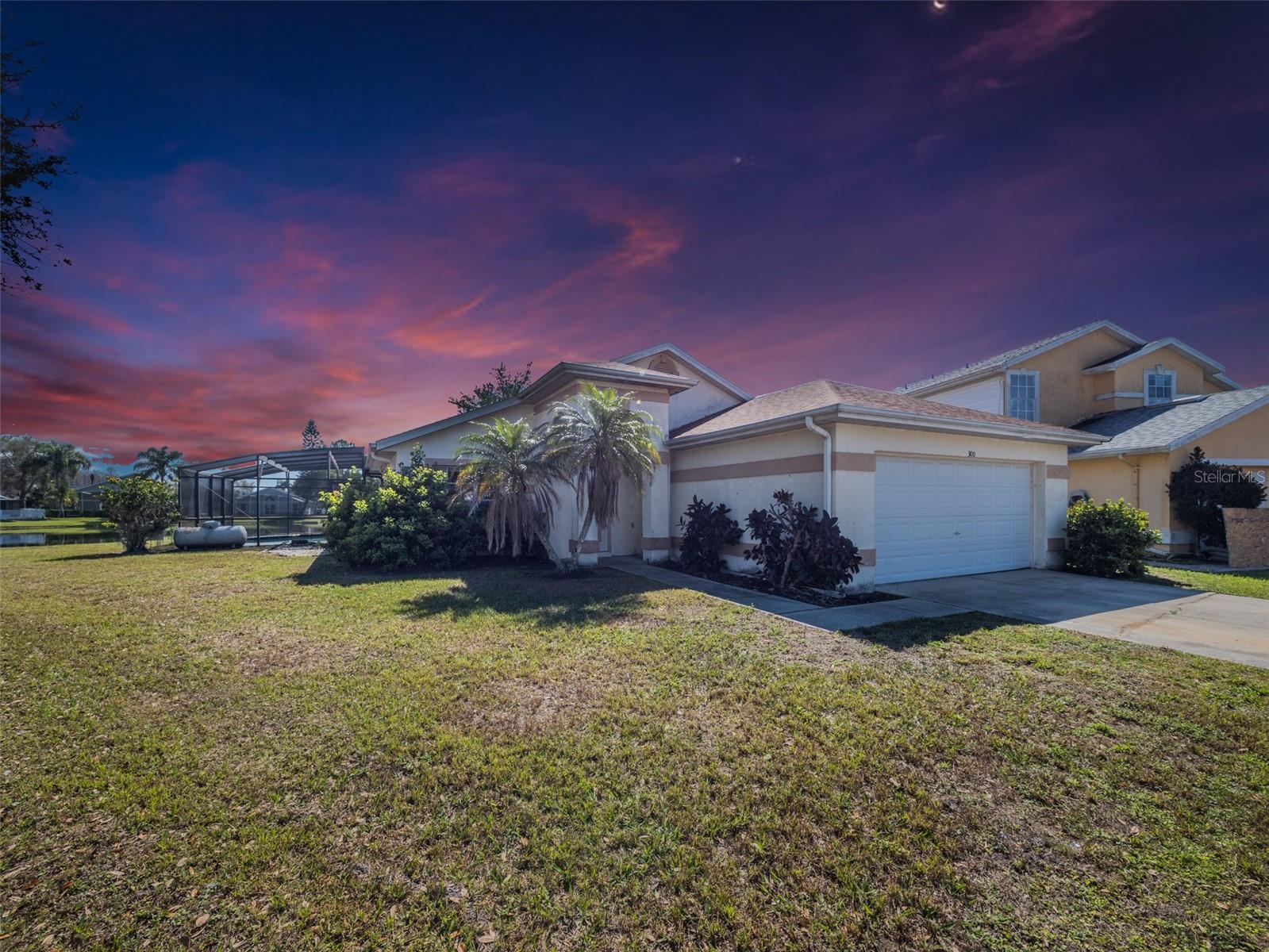 3100 TALL GRASS PL
