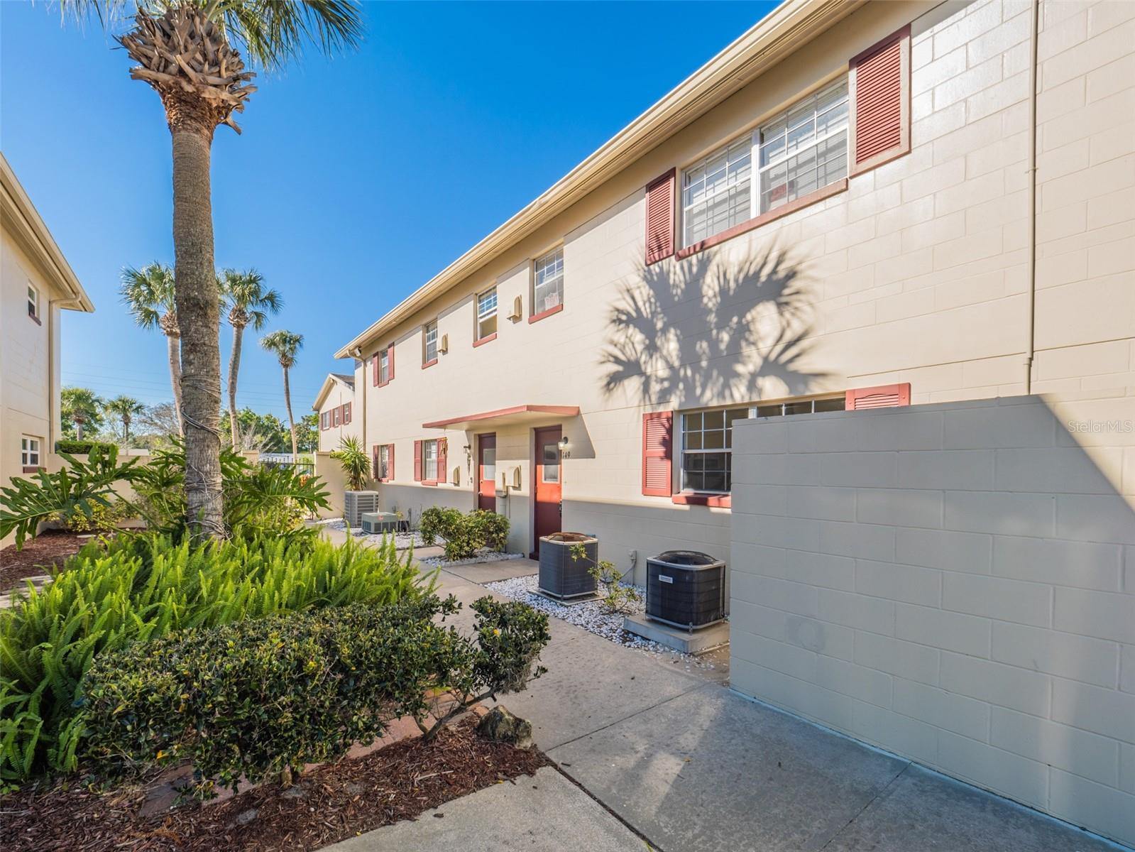 5505 HERNANDES DR #149
