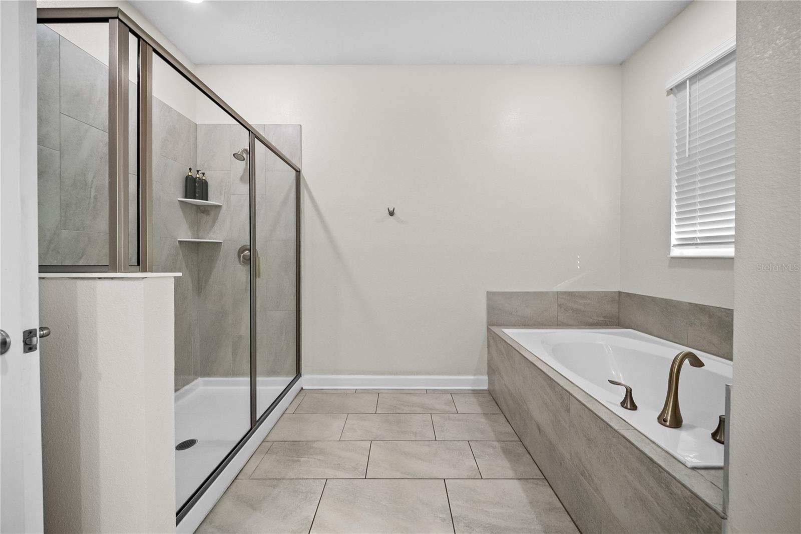 4526 NARRATIVE LN