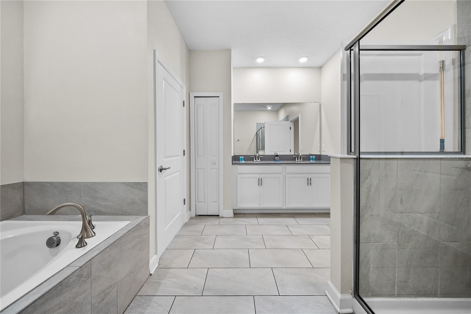 4526 NARRATIVE LN