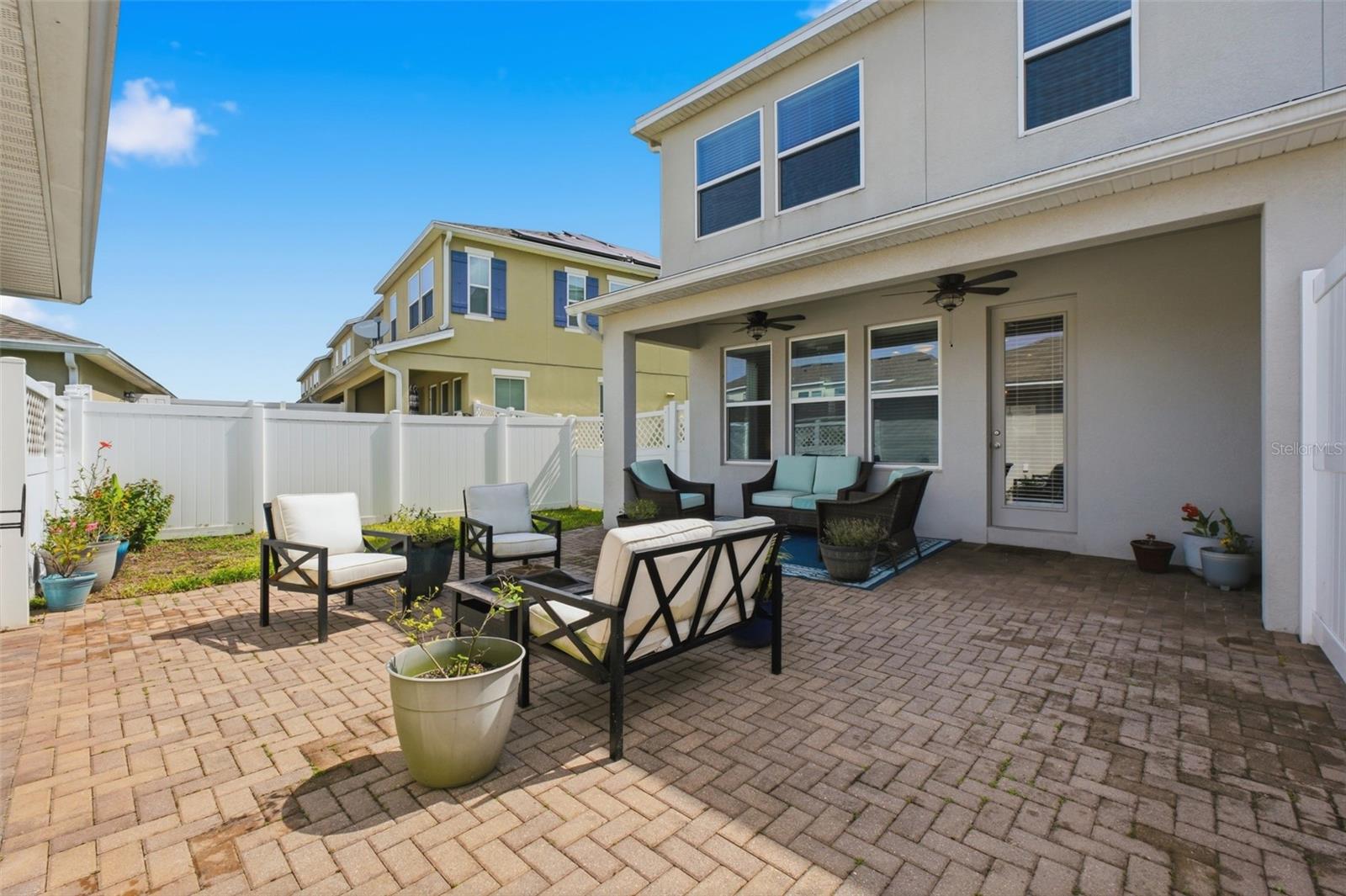8170 BLUEJACK OAK DR