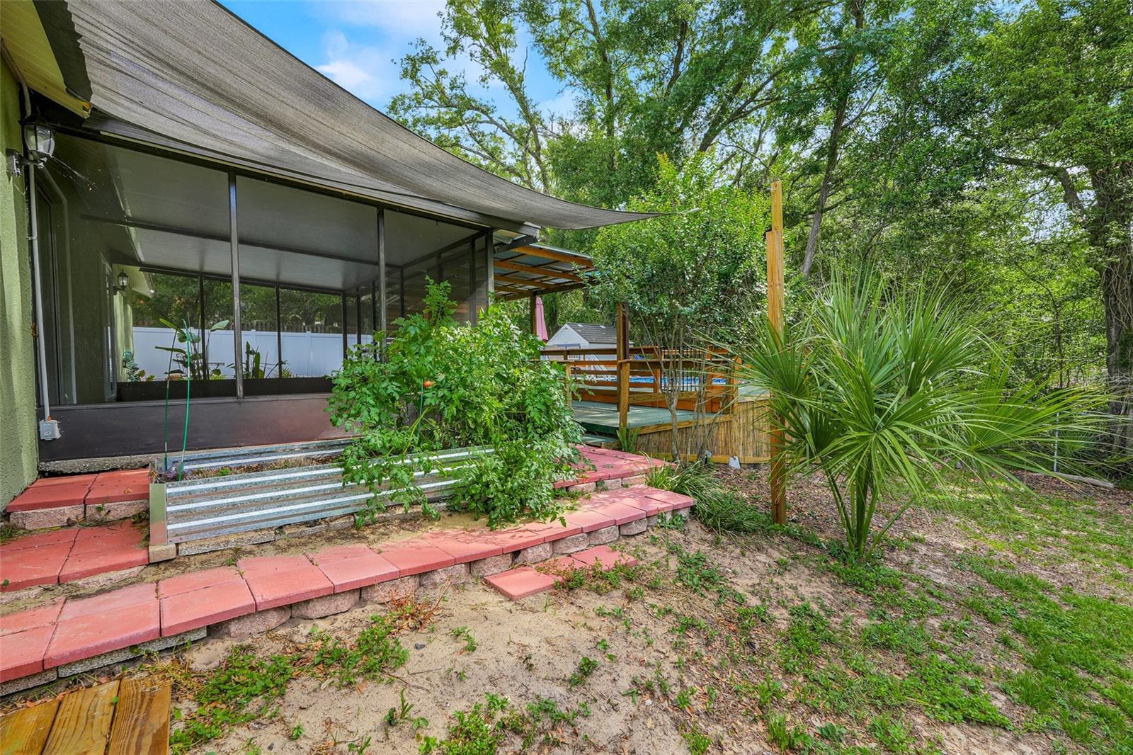 5933 GROVELINE DR