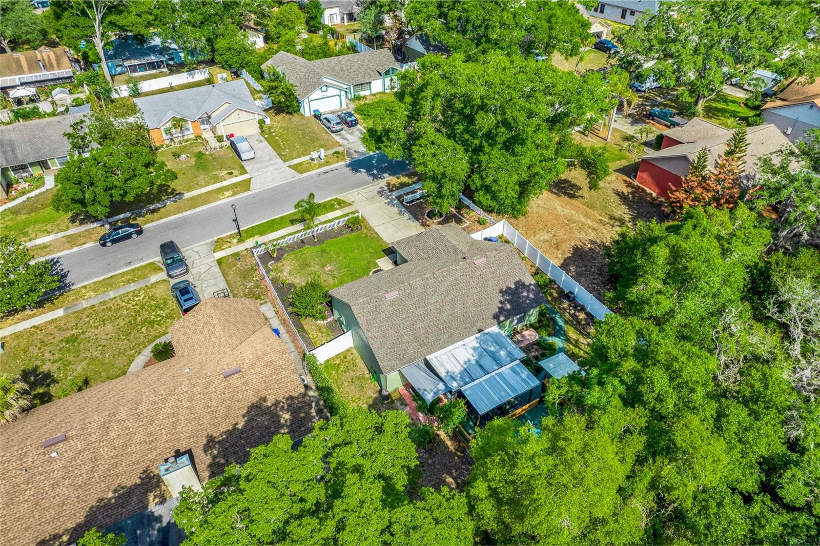 5933 GROVELINE DR