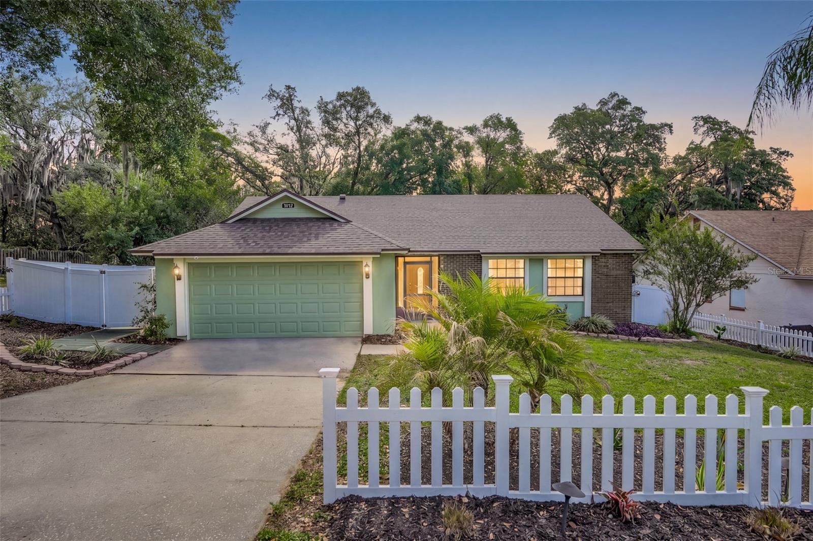5933 GROVELINE DR
