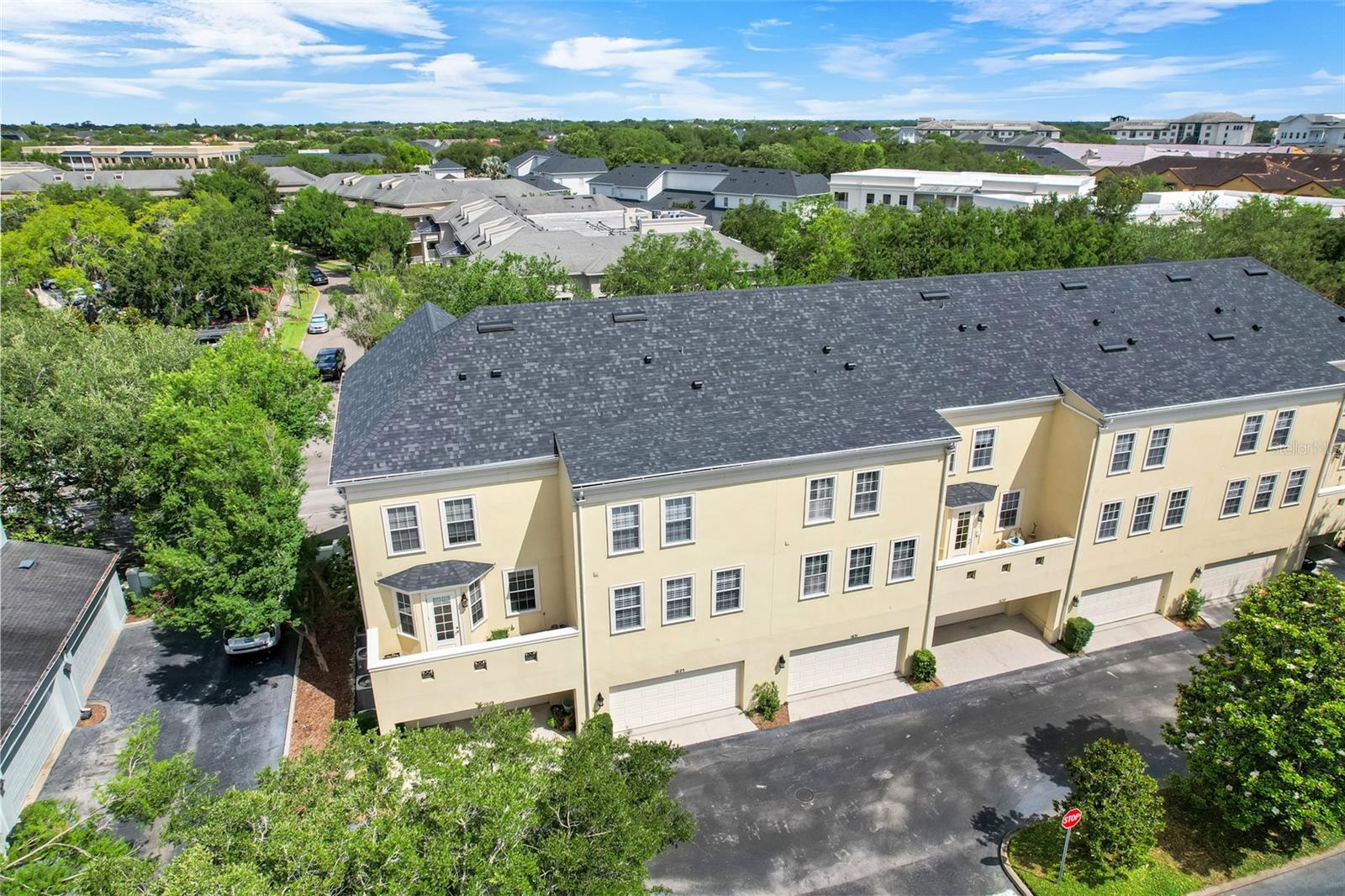 1631 LAKEMONT AVE