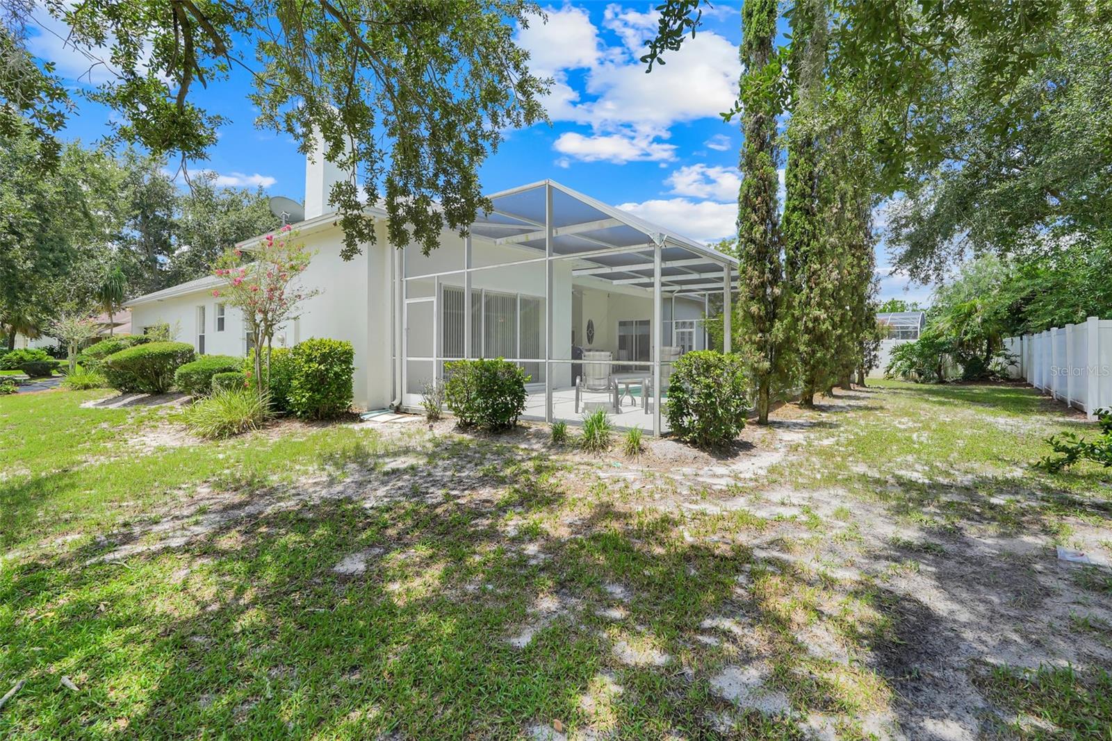 8003 BELSHIRE DR