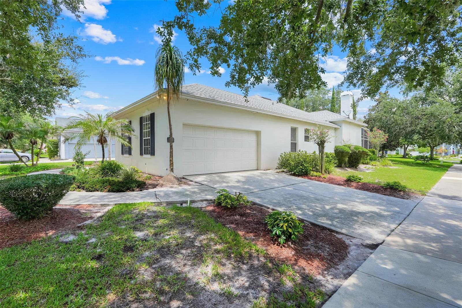 8003 BELSHIRE DR