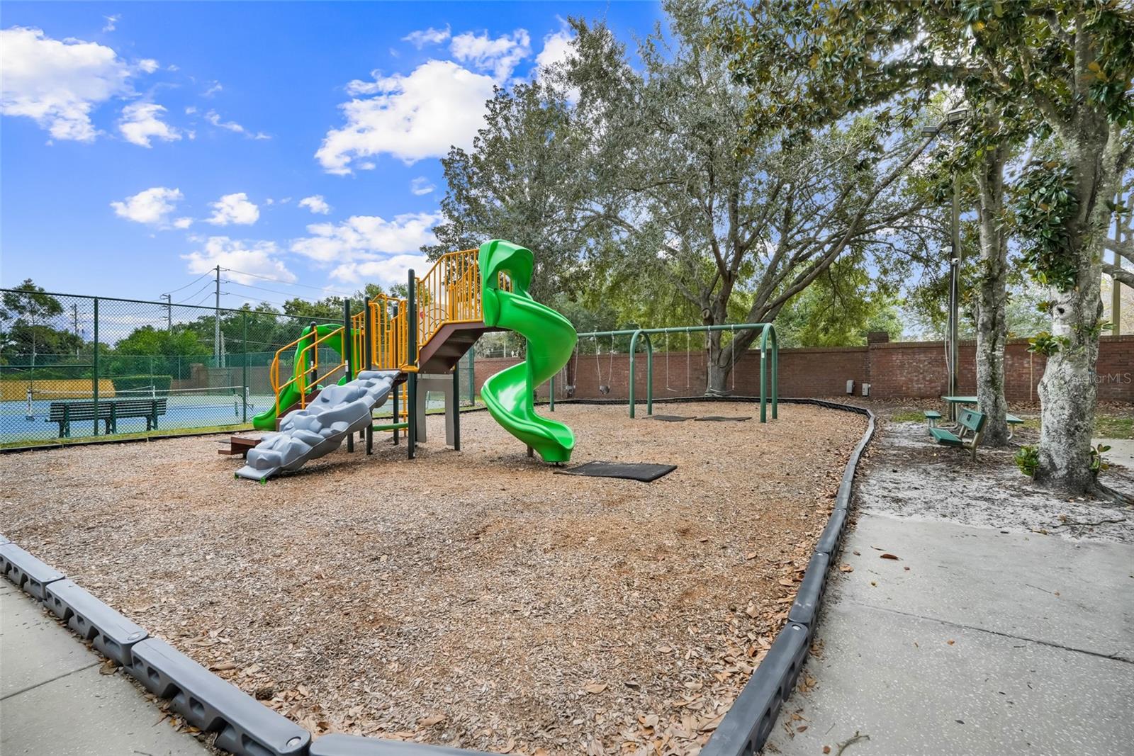 8003 BELSHIRE DR
