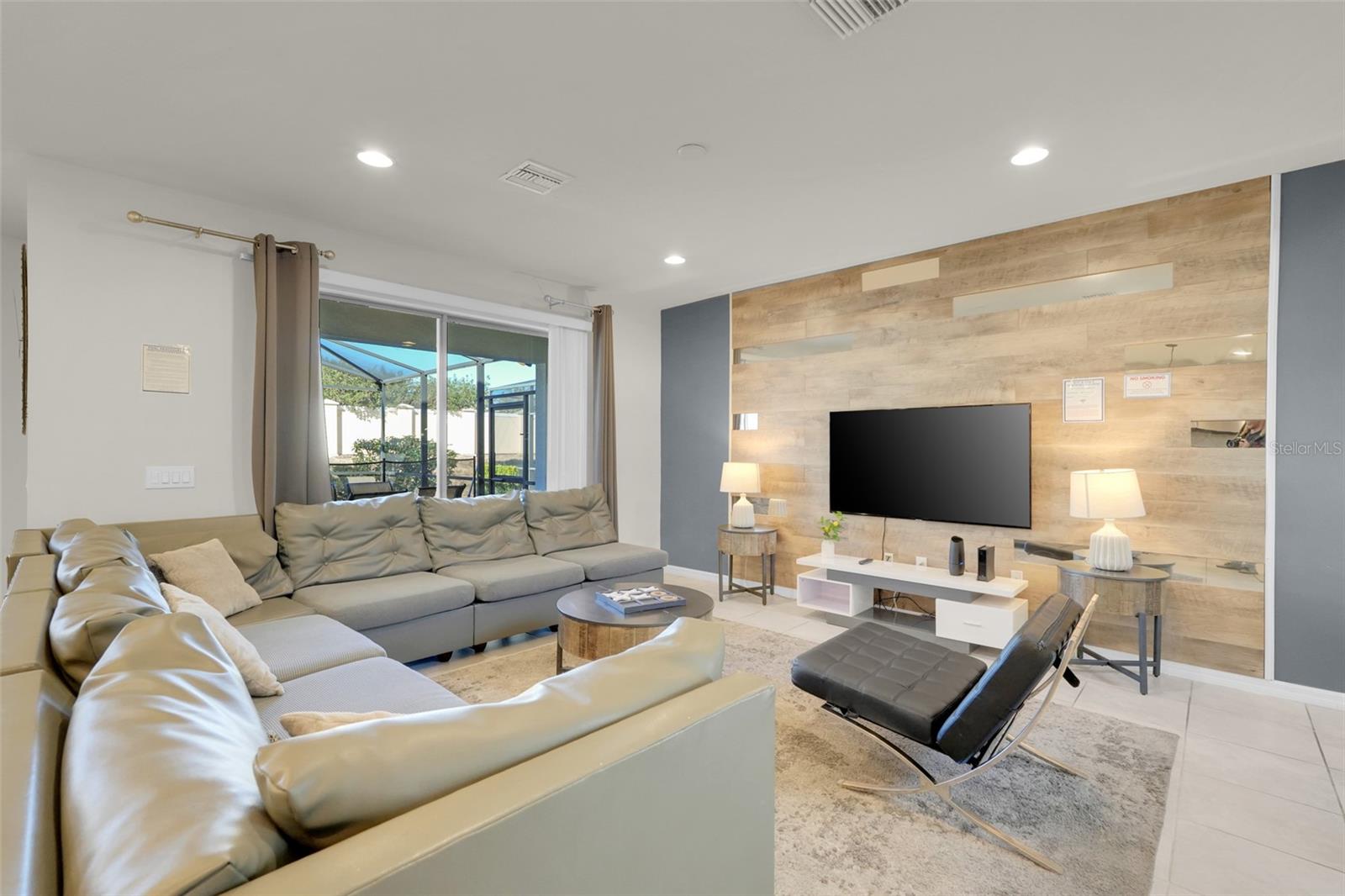 2440 TANGIER DR