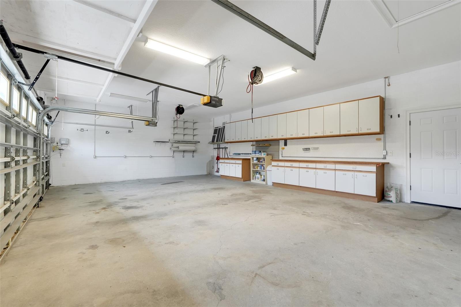 81 MILLHOLLAND ST
