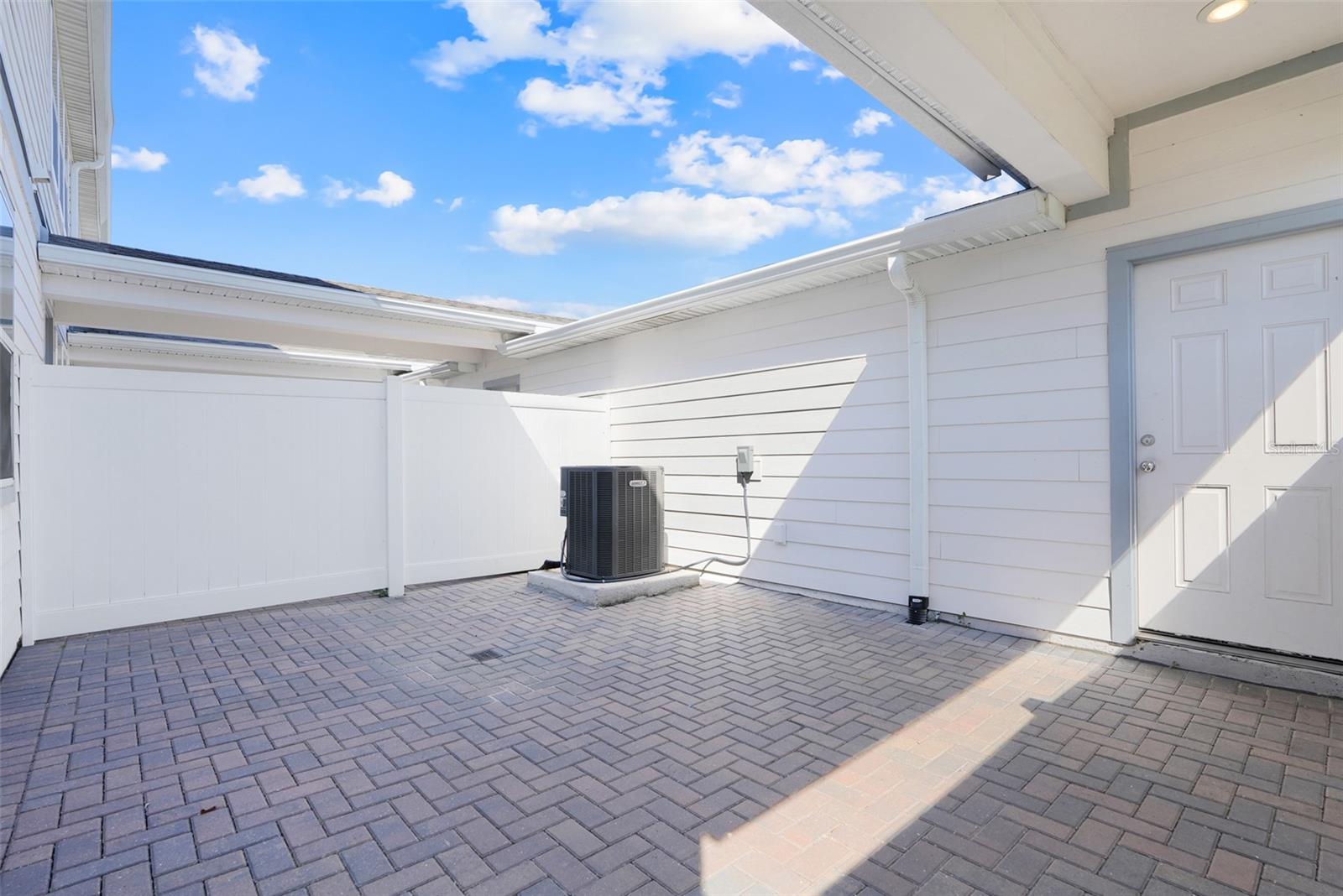 10481 FOLLY BEACH RD