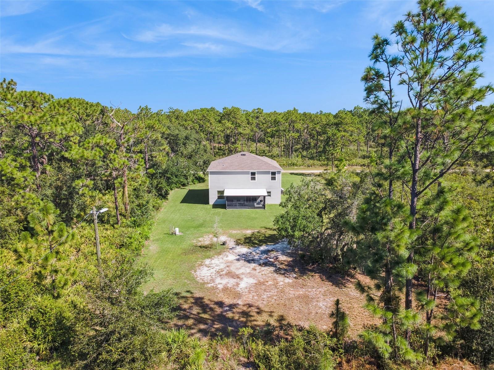 3681 MAGNOLIA DR