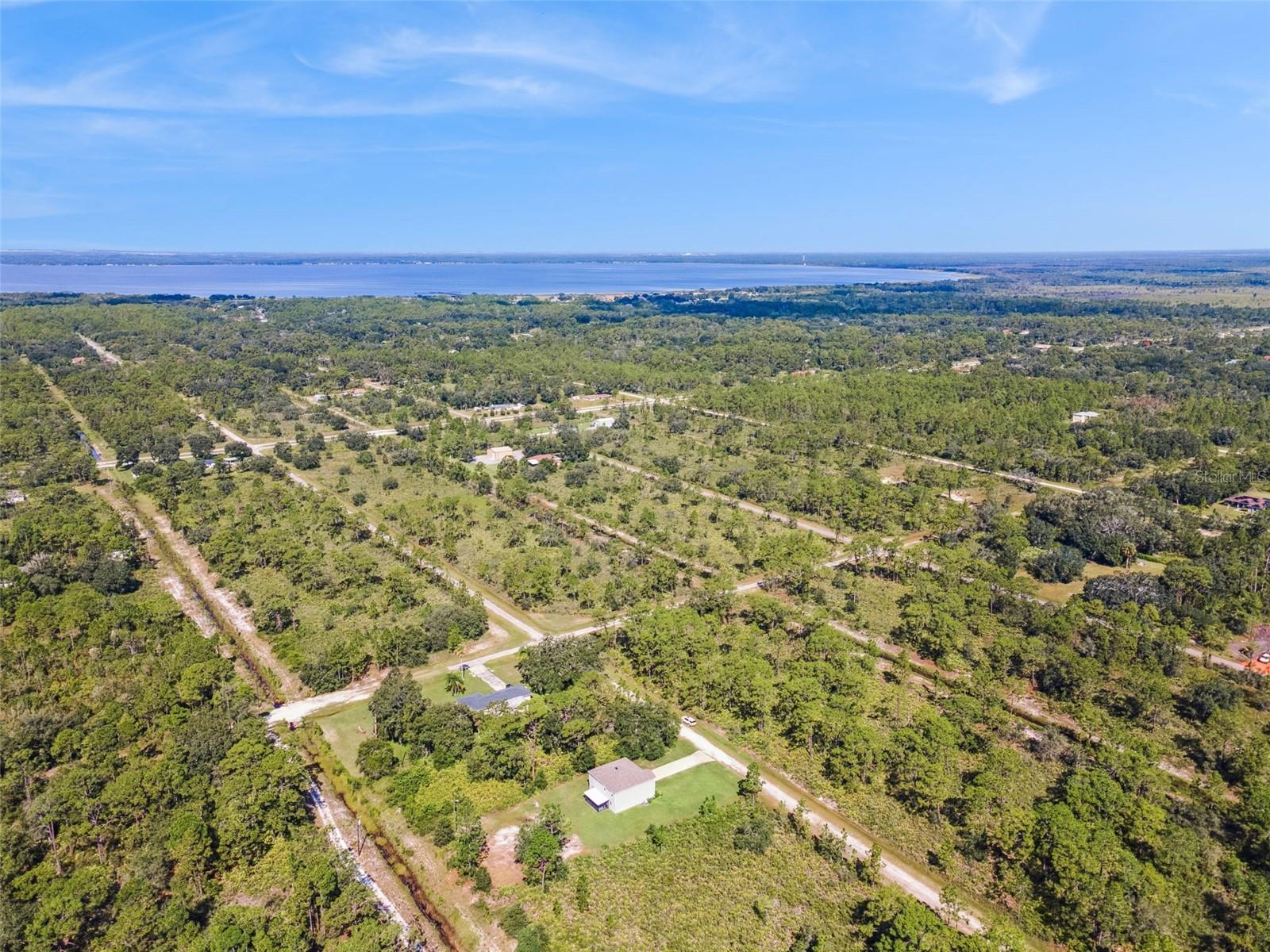 3681 MAGNOLIA DR