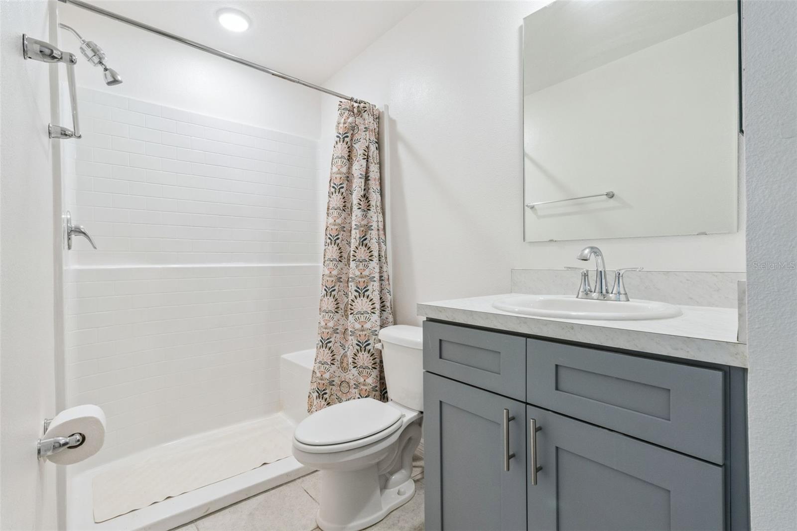 3681 MAGNOLIA DR