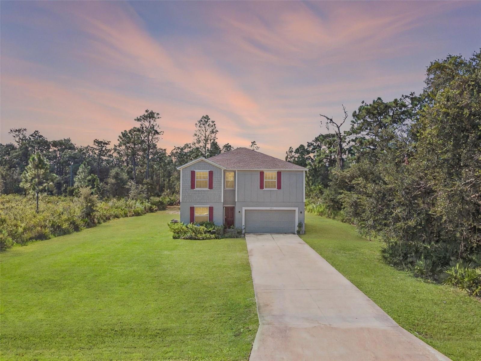 3681 MAGNOLIA DR