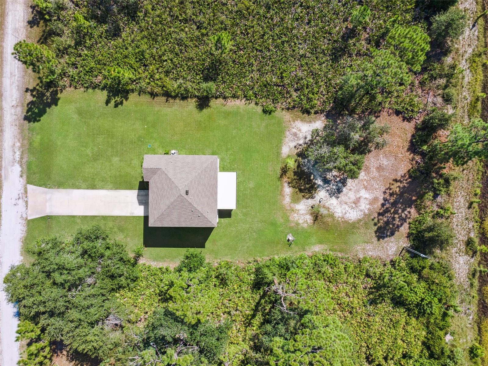 3681 MAGNOLIA DR