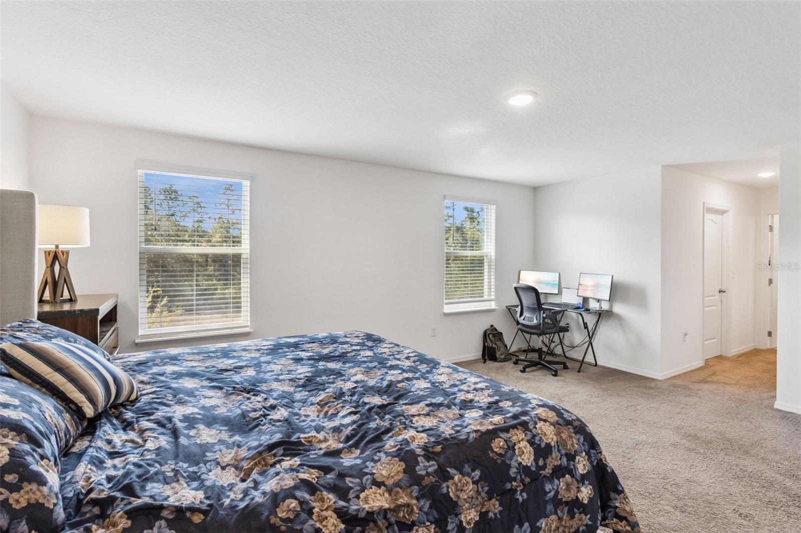 3681 MAGNOLIA DR