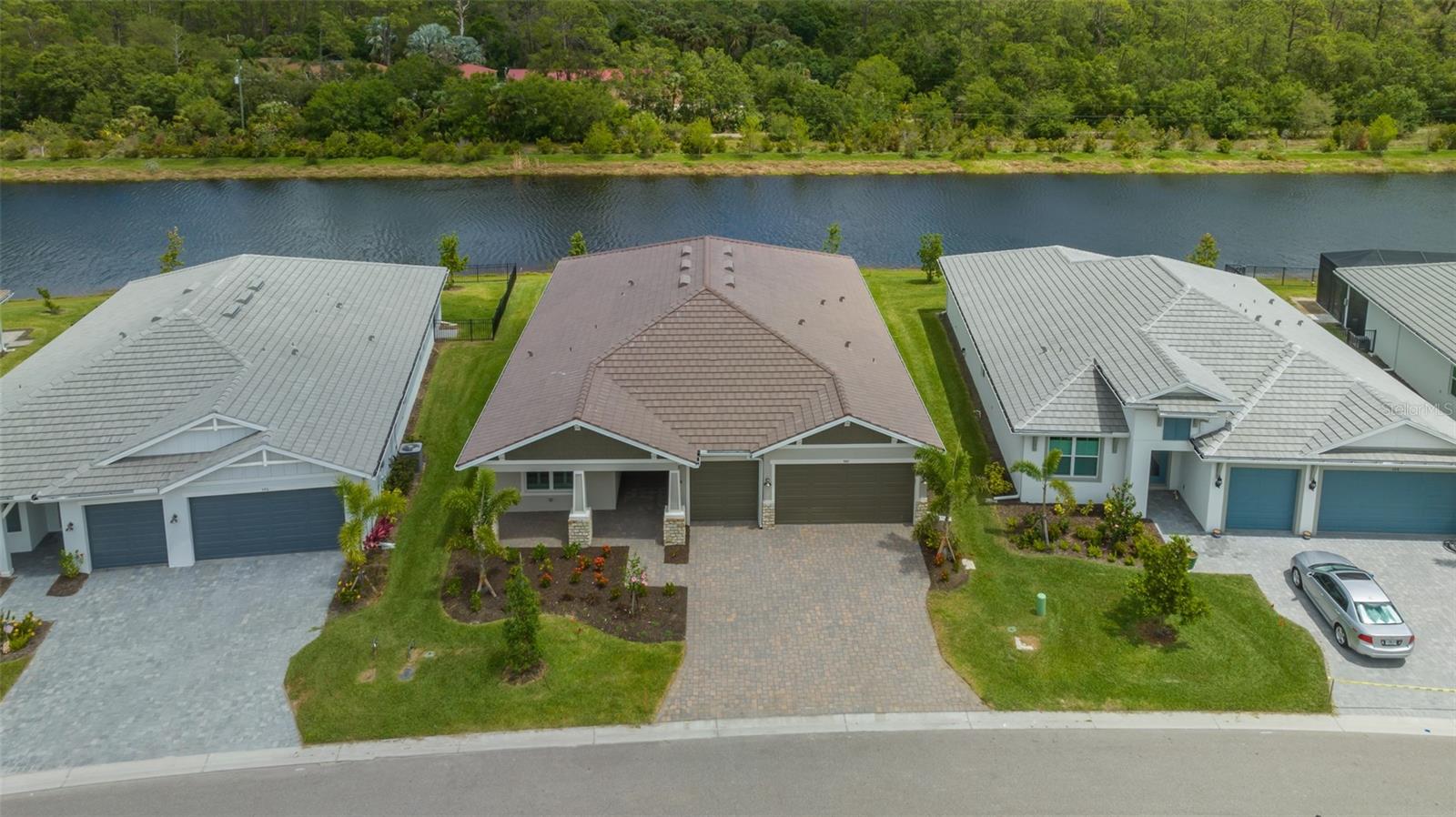 580 MISTIFLOWER CIRCLE